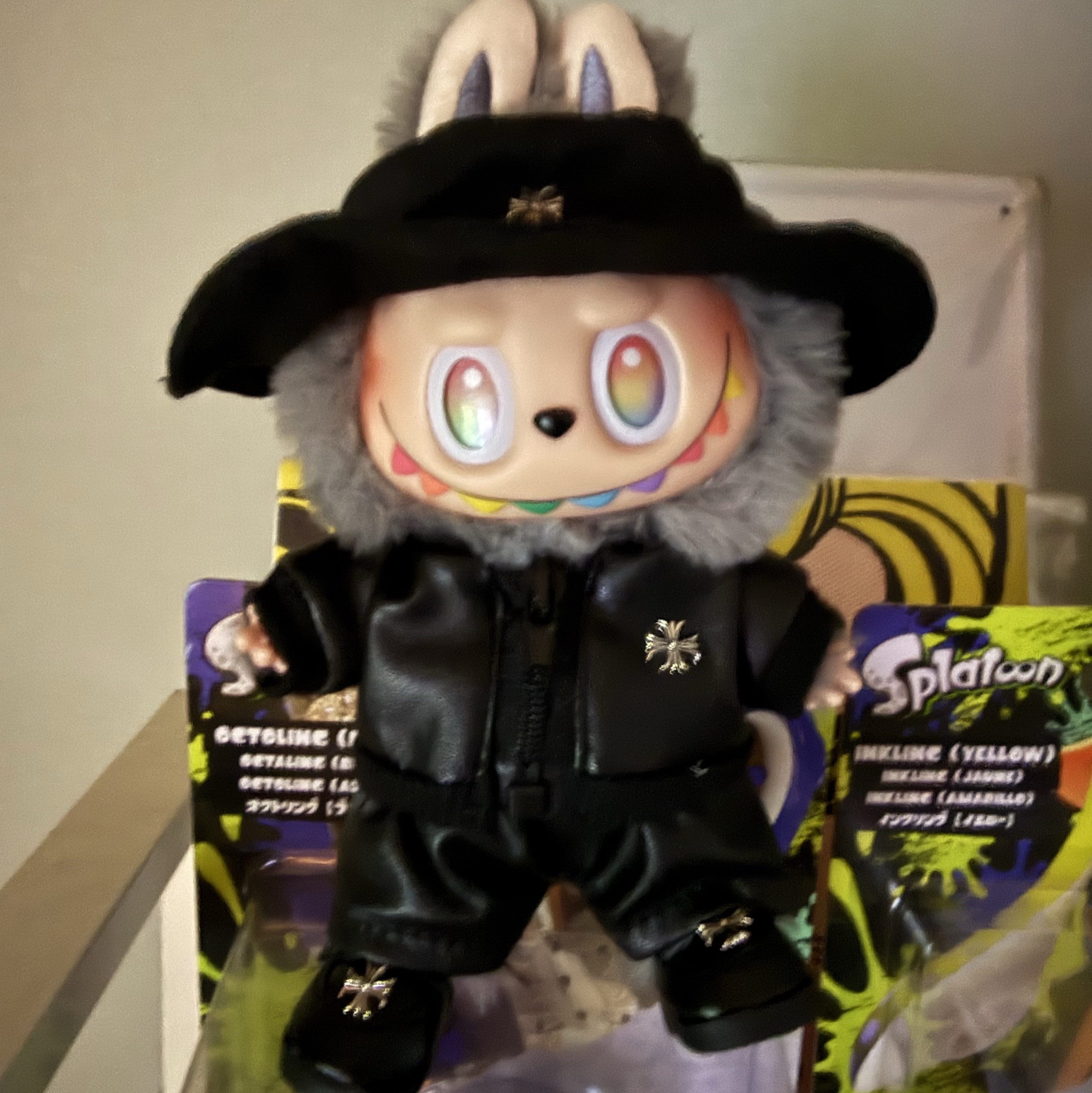 Pop Mart Labubu The Monsters Highlight Series ID Keyring (Opened Case) 착용 스타일