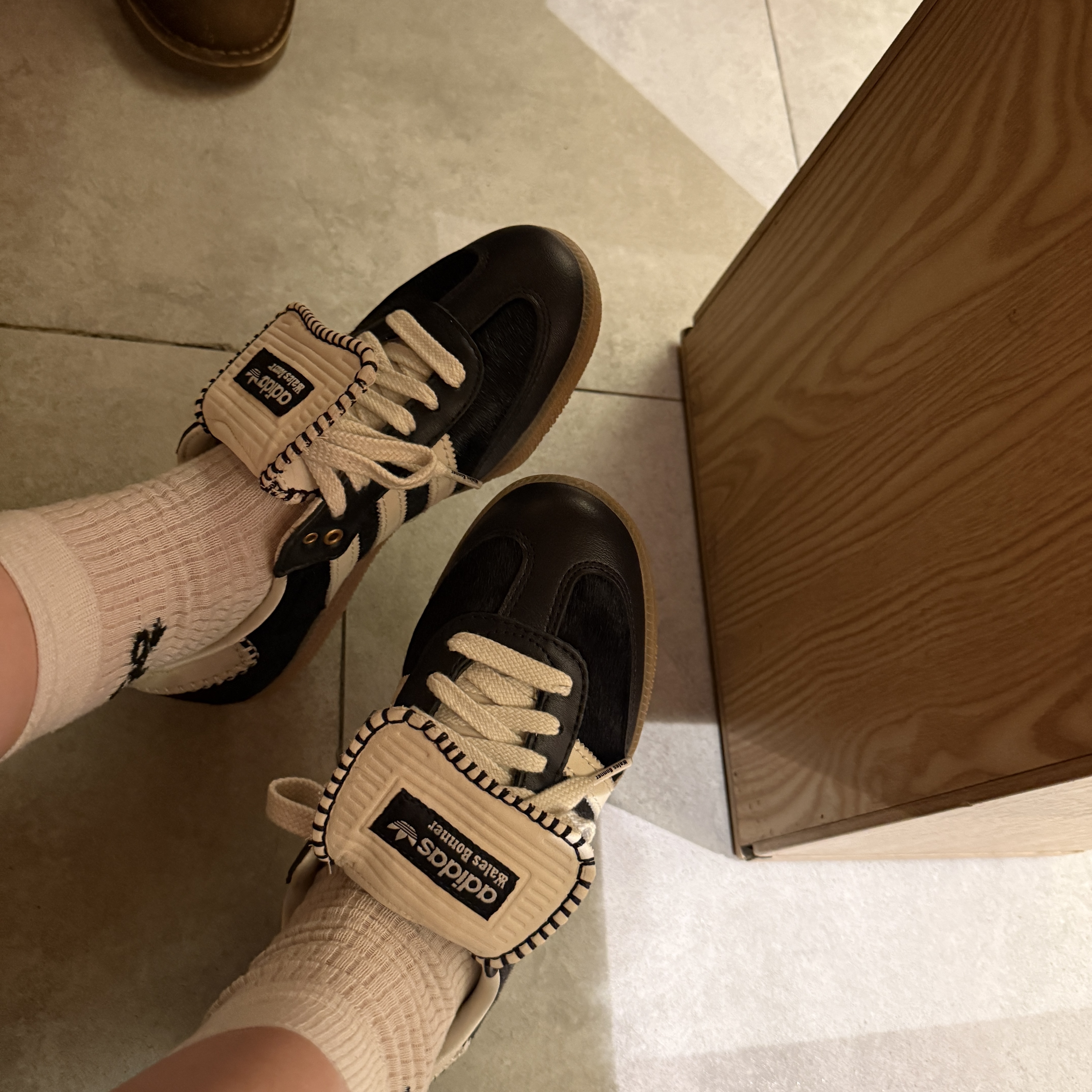 Adidas x Wales Bonner Pony Tonal Samba Core Black Cream White 착용 스타일