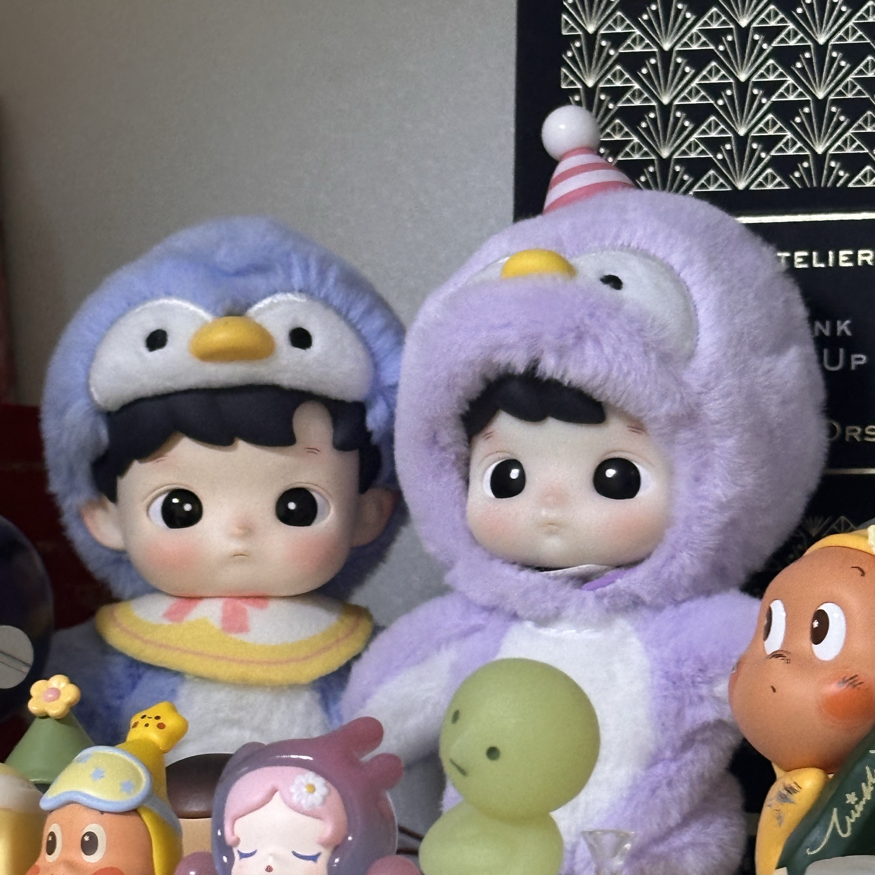Pop Mart Hacipupu Snuggle With You Series Figures Kiss Penguin (Opened Case) 착용 스타일