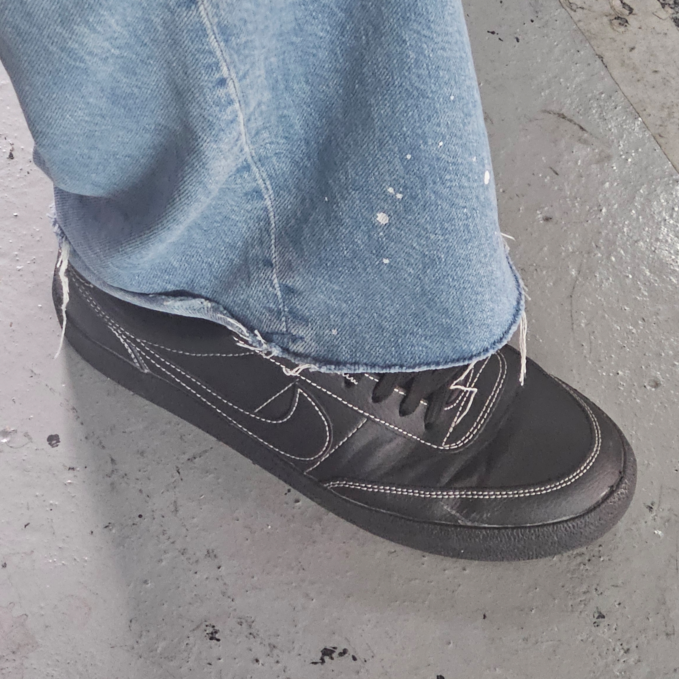 Nike Killshot 2 Black Phantom 착용 스타일