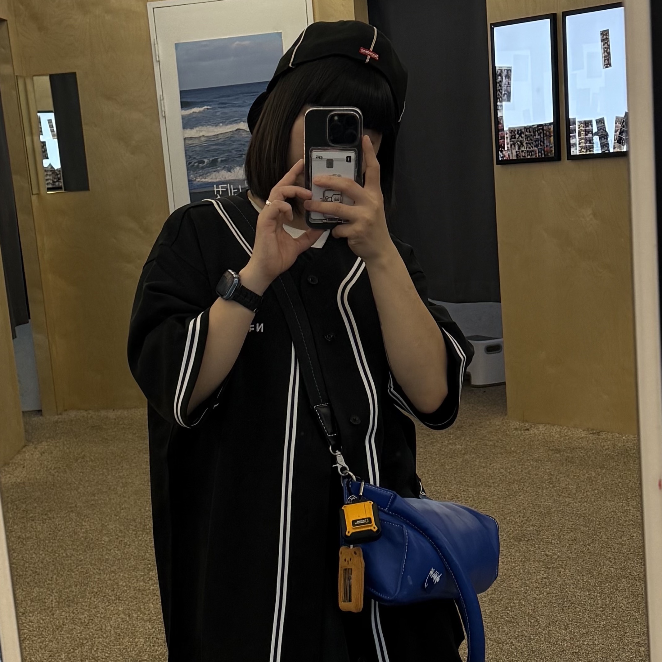 Ader Error x Zara Leather Shoulder Bag Blue 착용 스타일