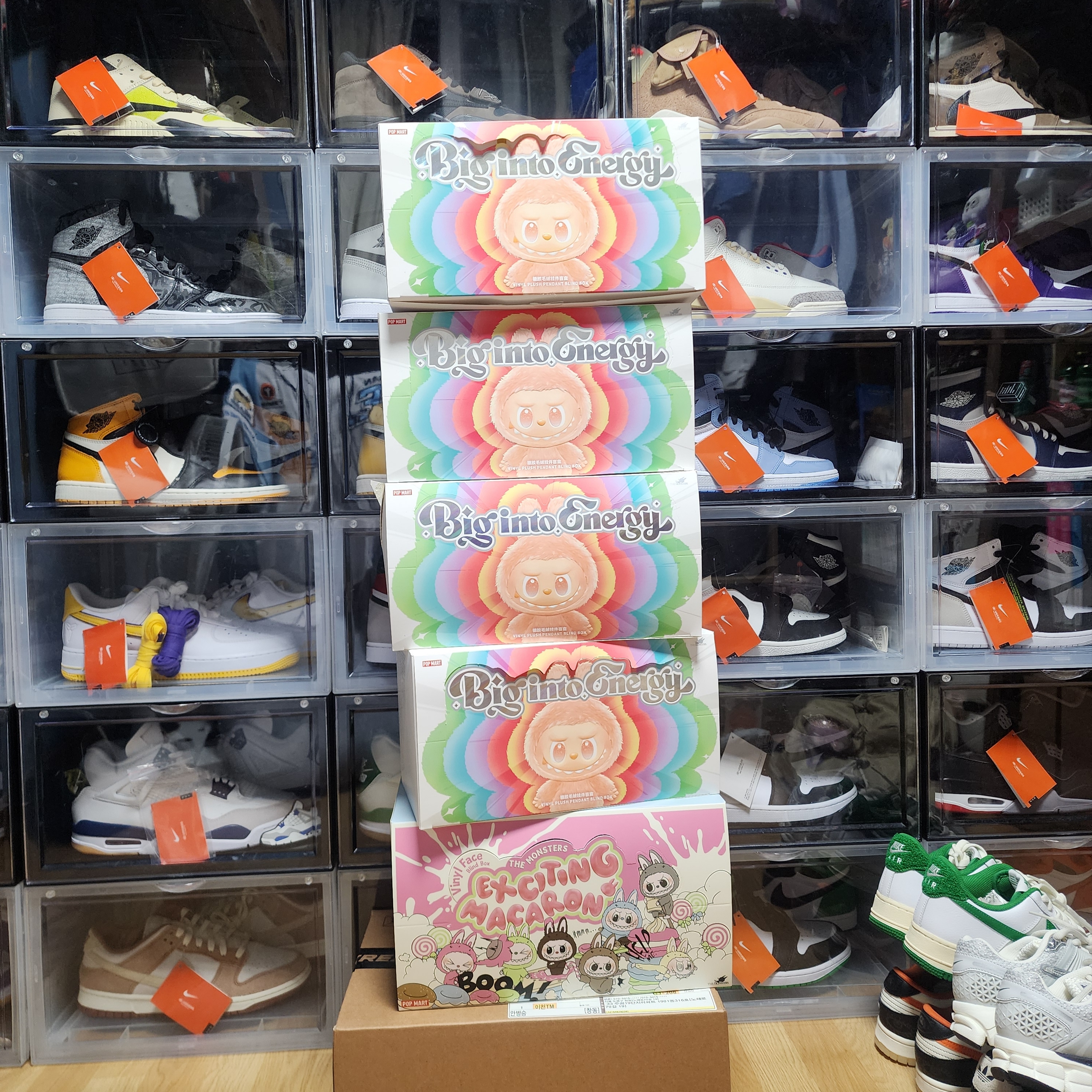 Pop Mart Labubu The Monsters Highlight Series Sealed Case (6 Blind Boxes), Pop Mart Labubu The Monsters Highlight Series Sealed Case (1 Blind Box) 착용 스타일