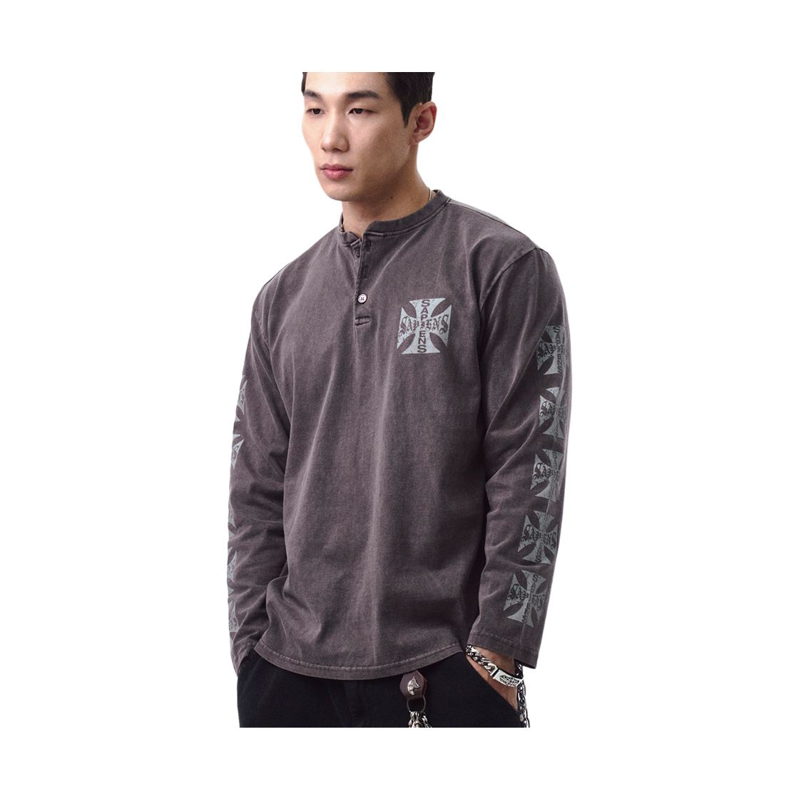 사피엔스 에테르글리프 피그먼트 헨리넥 롱슬리브 브라운(Sapiens Etherglyph Pigment Henley Long Sleeve Brown) - 3