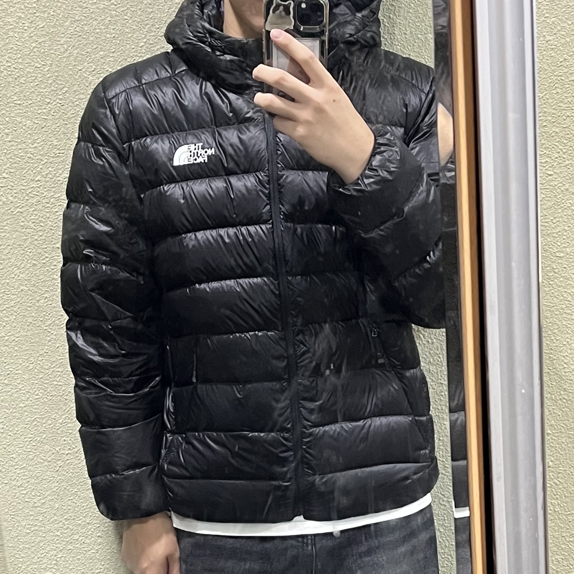 The North Face Matier EX RDS Down Hoodie Black 착용 스타일