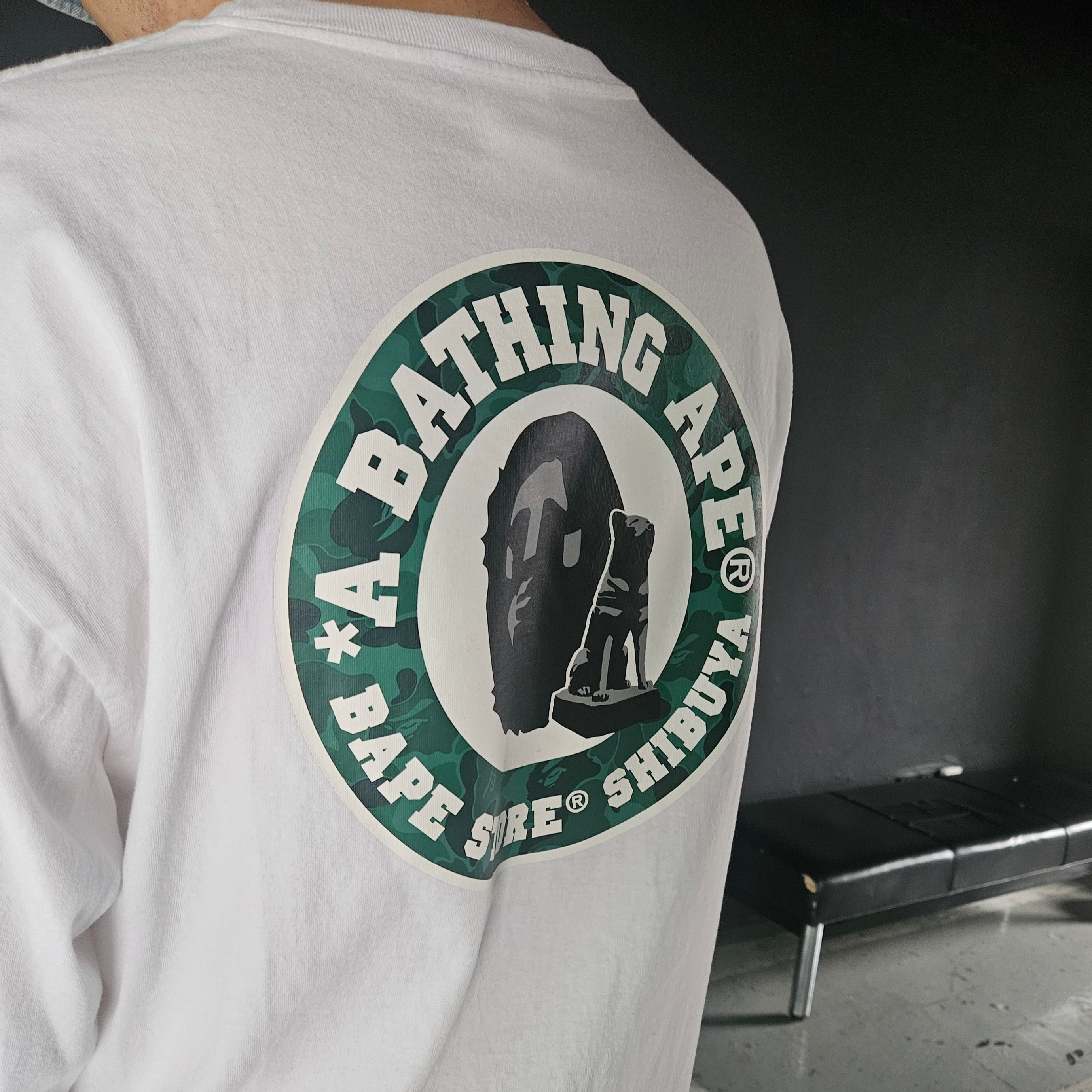 BAPE Store Shibuya T-Shirt Black 착용 스타일
