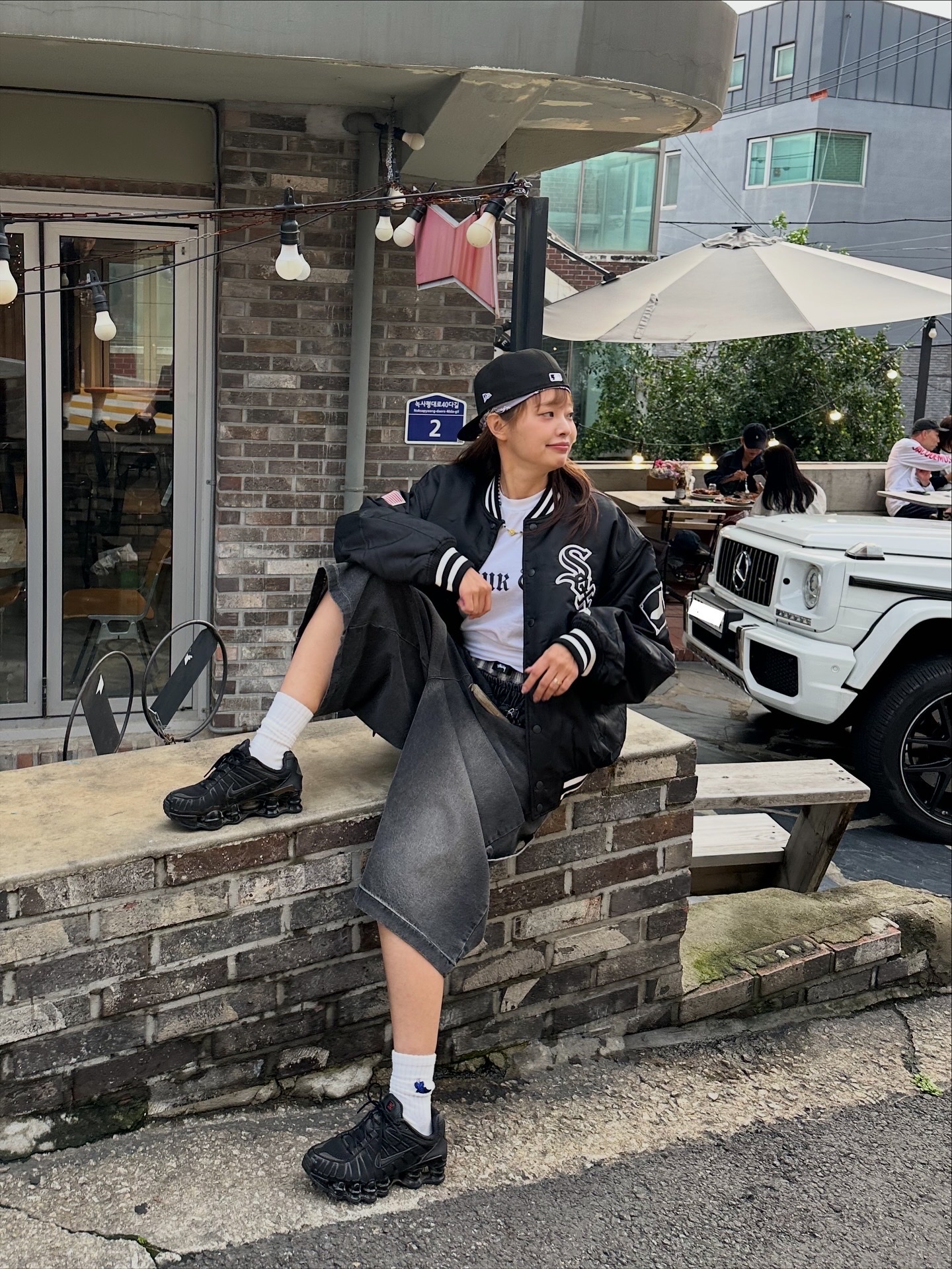 IATF x New Era White Sox Stadium Jacket Black, New Era  MLB 59Fifty Day Chicago White Sox Size Cap Black 착용 스타일 - 4