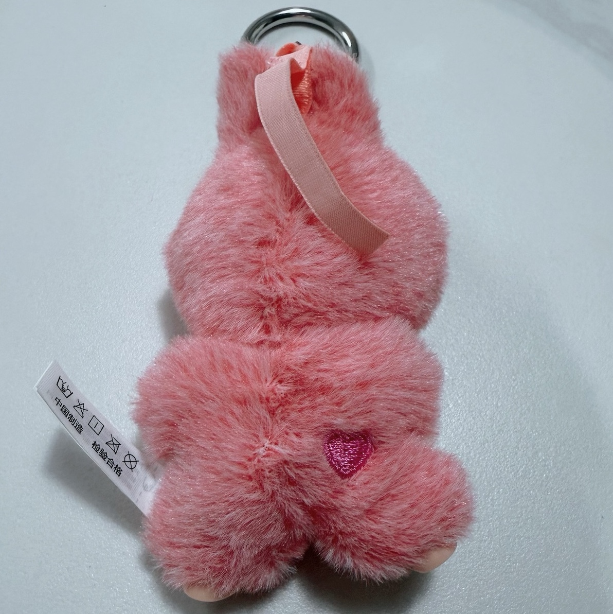 Pop Mart Labubu The Monsters Pin For Love Series Vinyl Plush Pendant (A-M) Heart (Opened Case) 착용 스타일 - 2