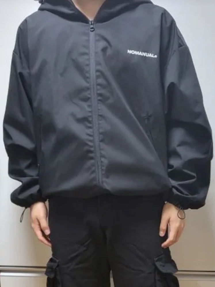 NOMANUAL Penon Wind Shell Black 착용 스타일