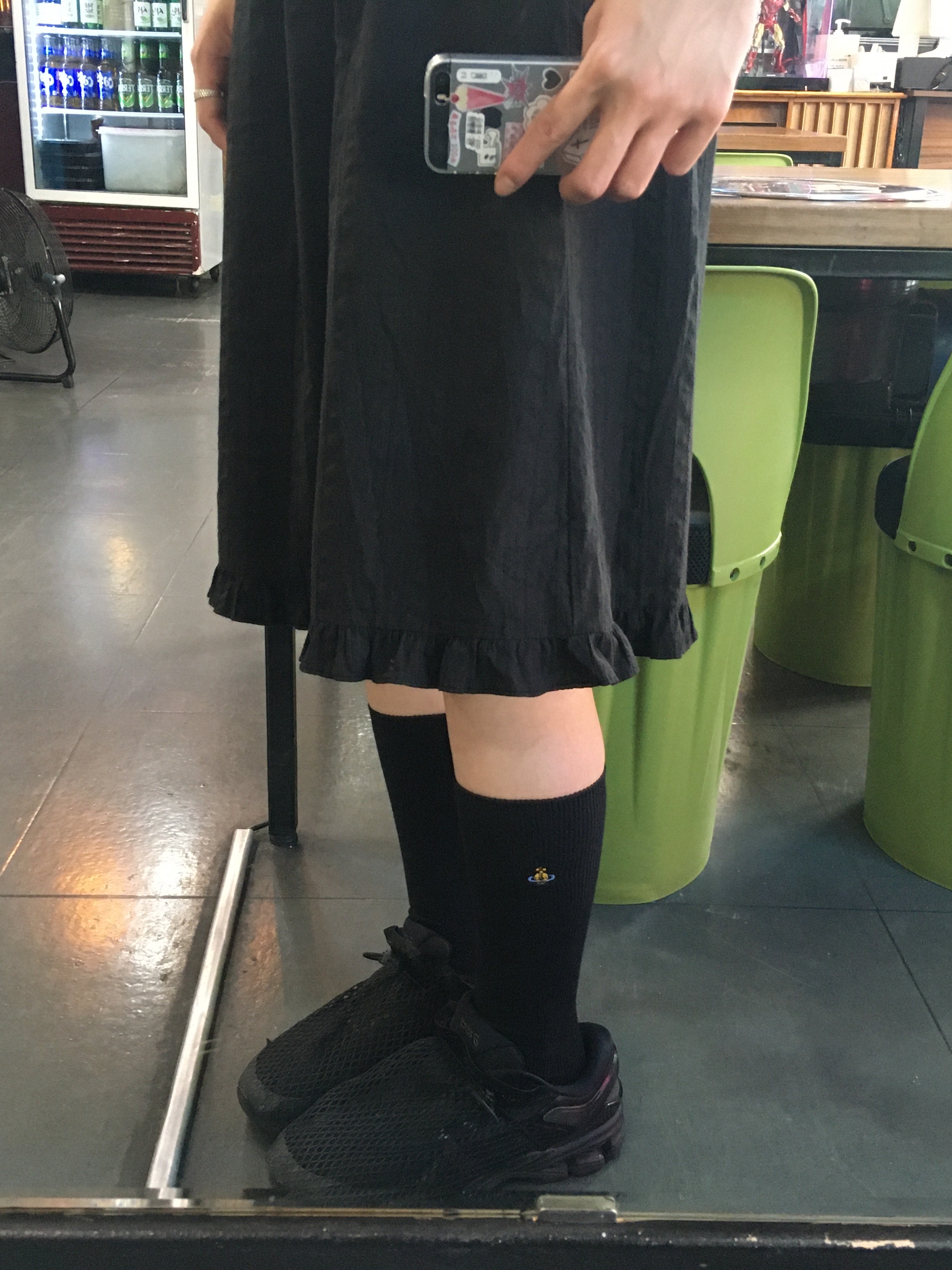 Asics x Vivienne Westwood Gel-Kayano 26 Black, (W) Vivienne Westwood ORB School Ribbed High Socks Black 착용 스타일 - 3