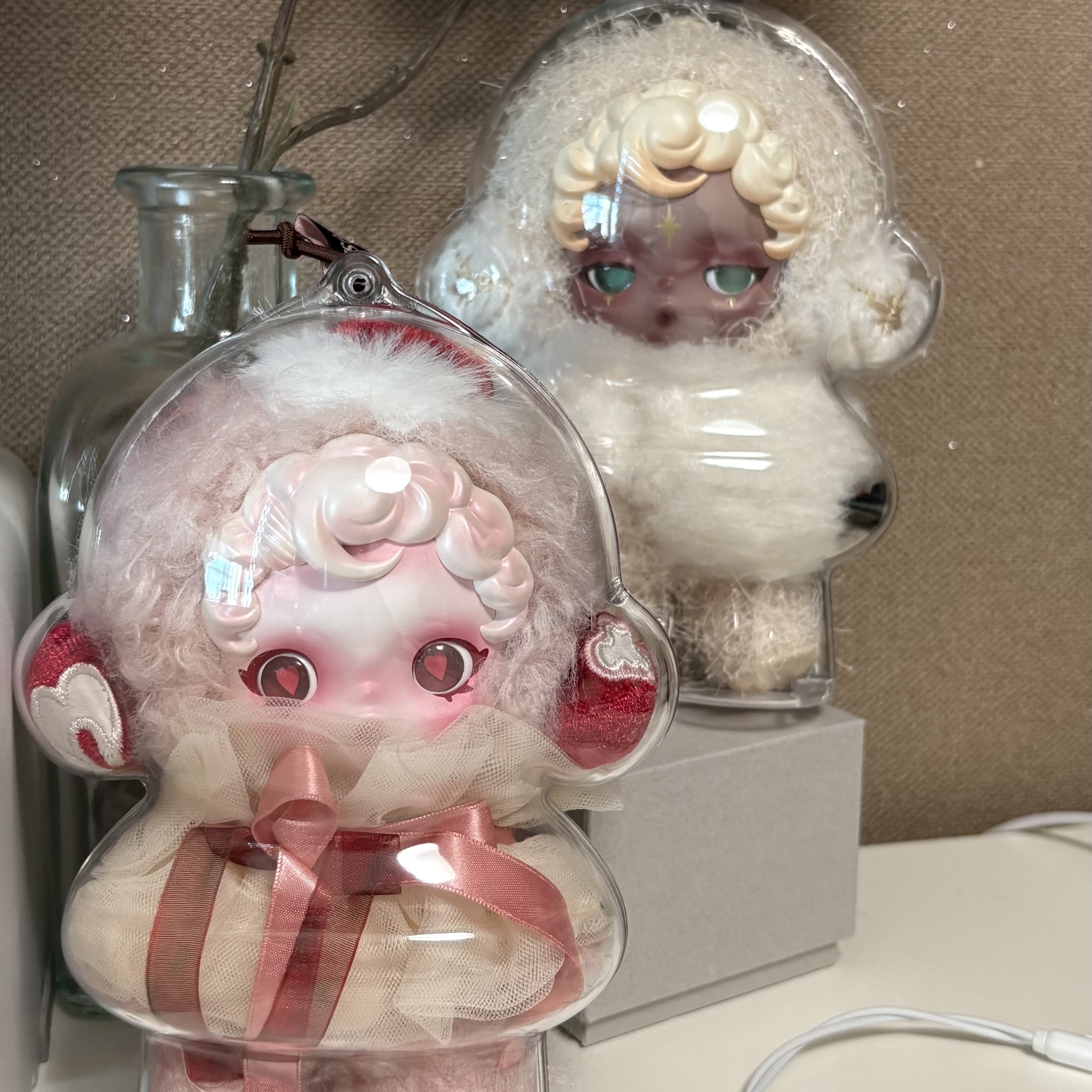 Pop Mart Skullpanda You Found Me ! Series Plush Doll Pendant Sandman (Opened Case) 착용 스타일