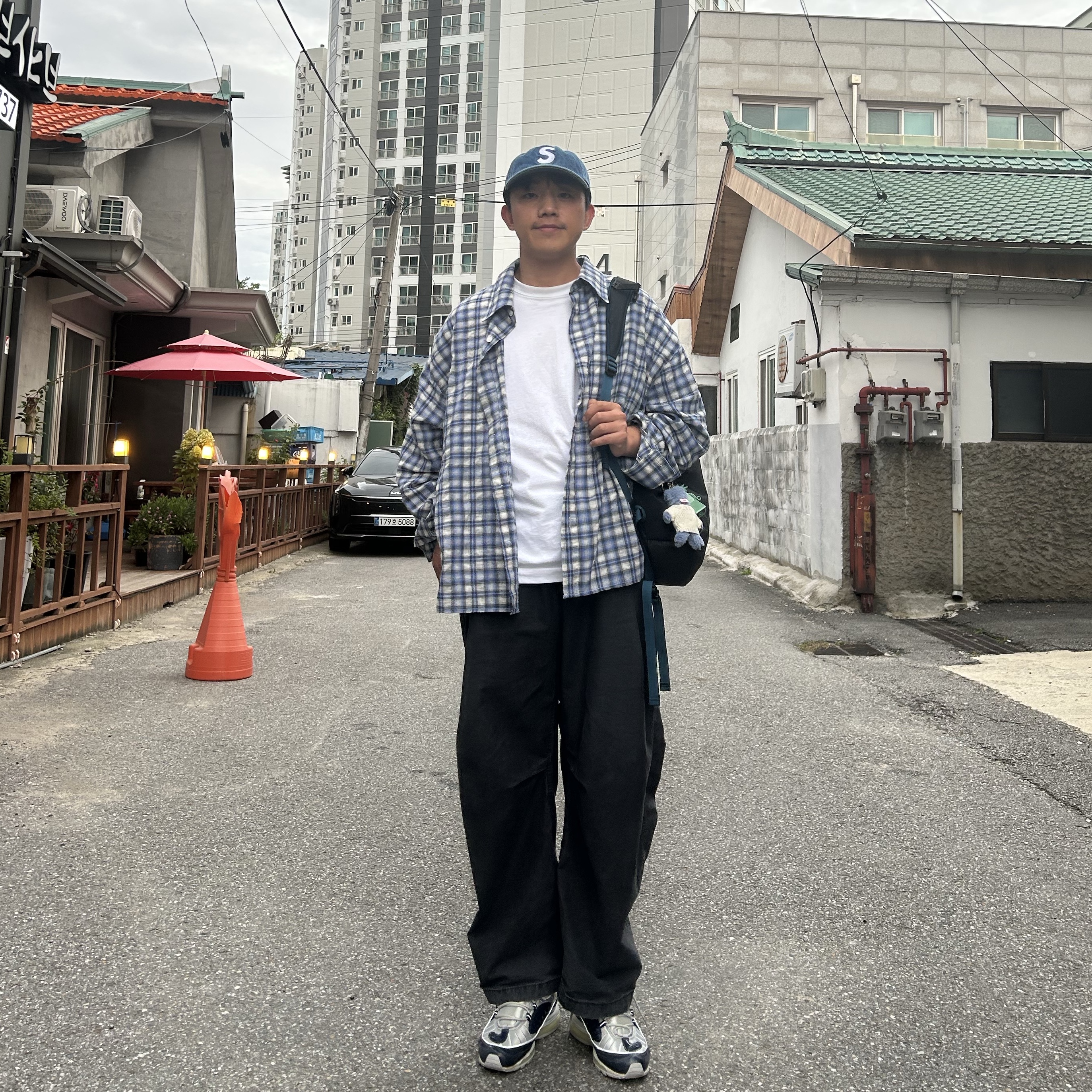 Supreme Pigment S Logo 6-Panel Denim - 24FW, Arc'teryx Mantis 16 Backpack Lodestar 착용 스타일 - 5