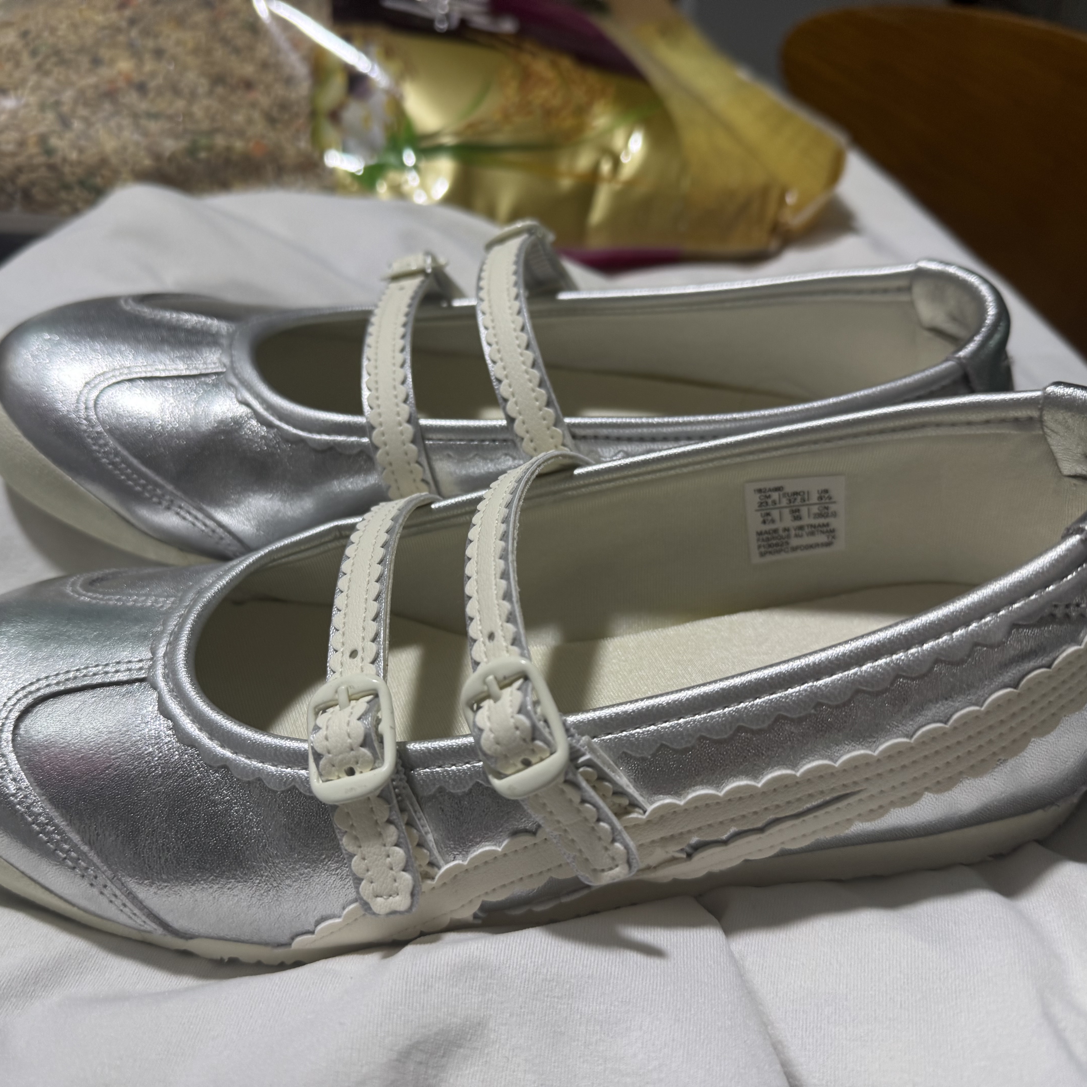 (W) Onitsuka Tiger Mexico 66 TGRS Silver Cream 착용 스타일 - 2