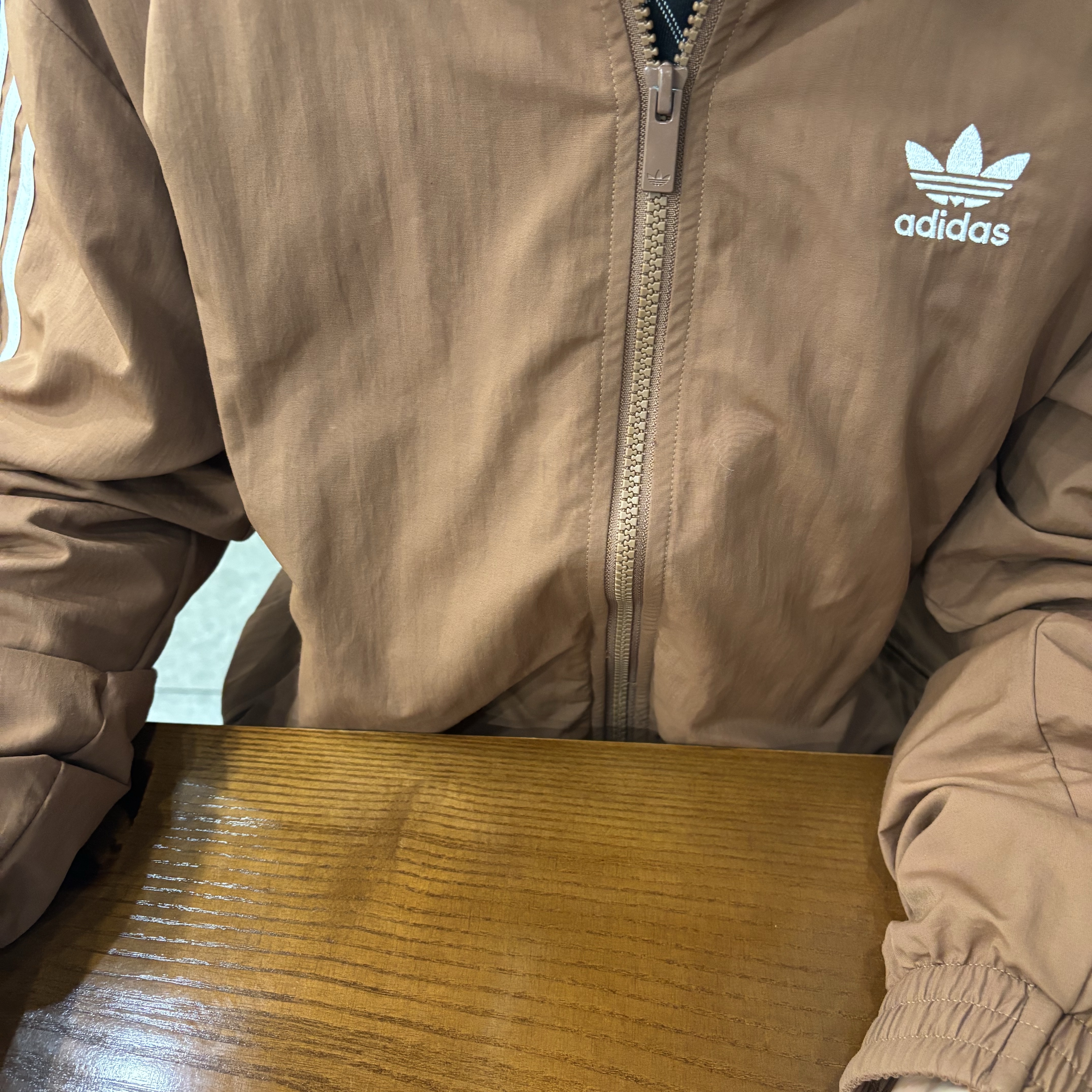 Adidas Adicolor Woven Firebird Track Top Preloved Brown - KR Sizing 착용 스타일