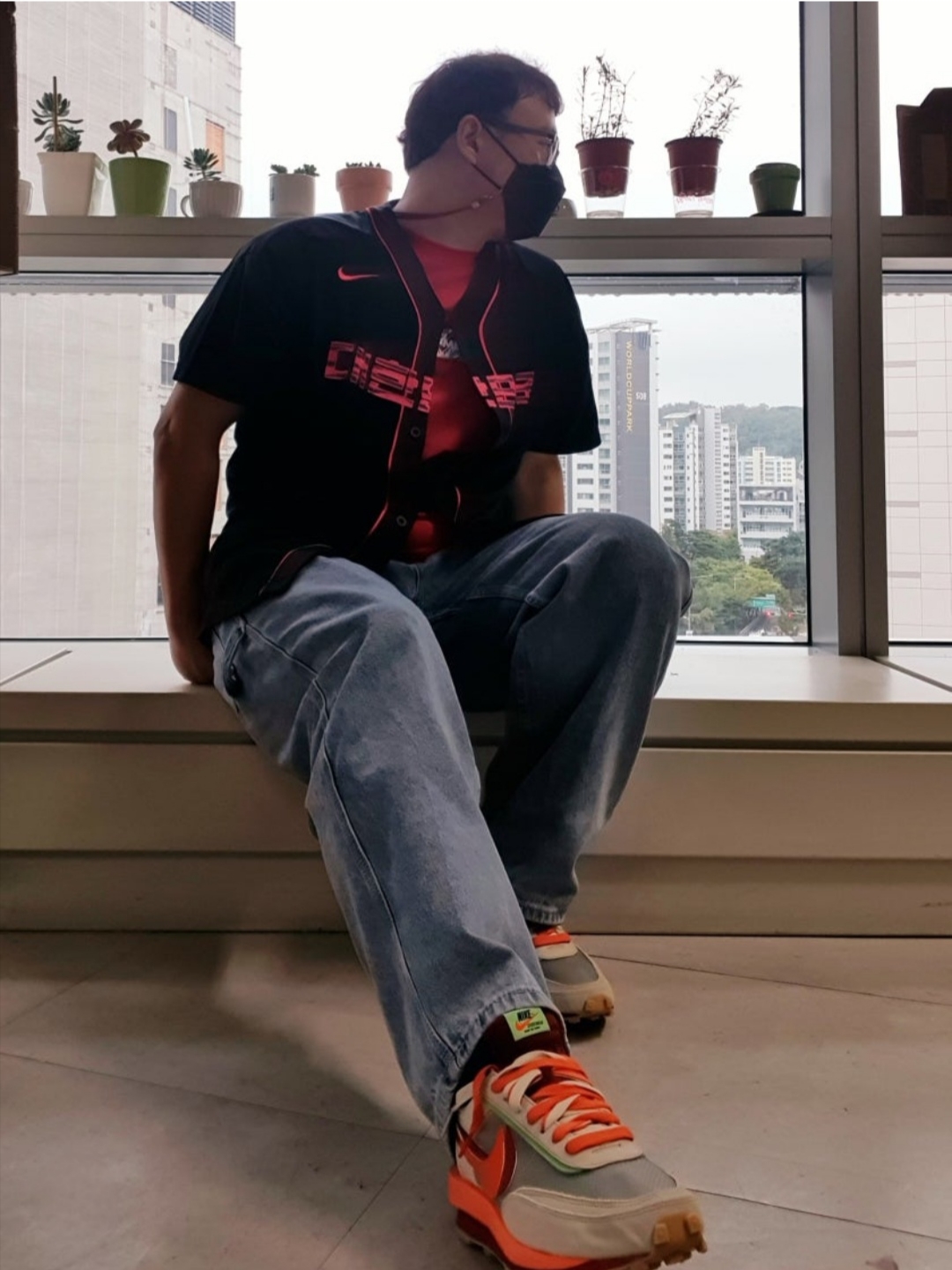 Nike x Sacai x Clot LDWaffle Orange Blaze 착용 스타일