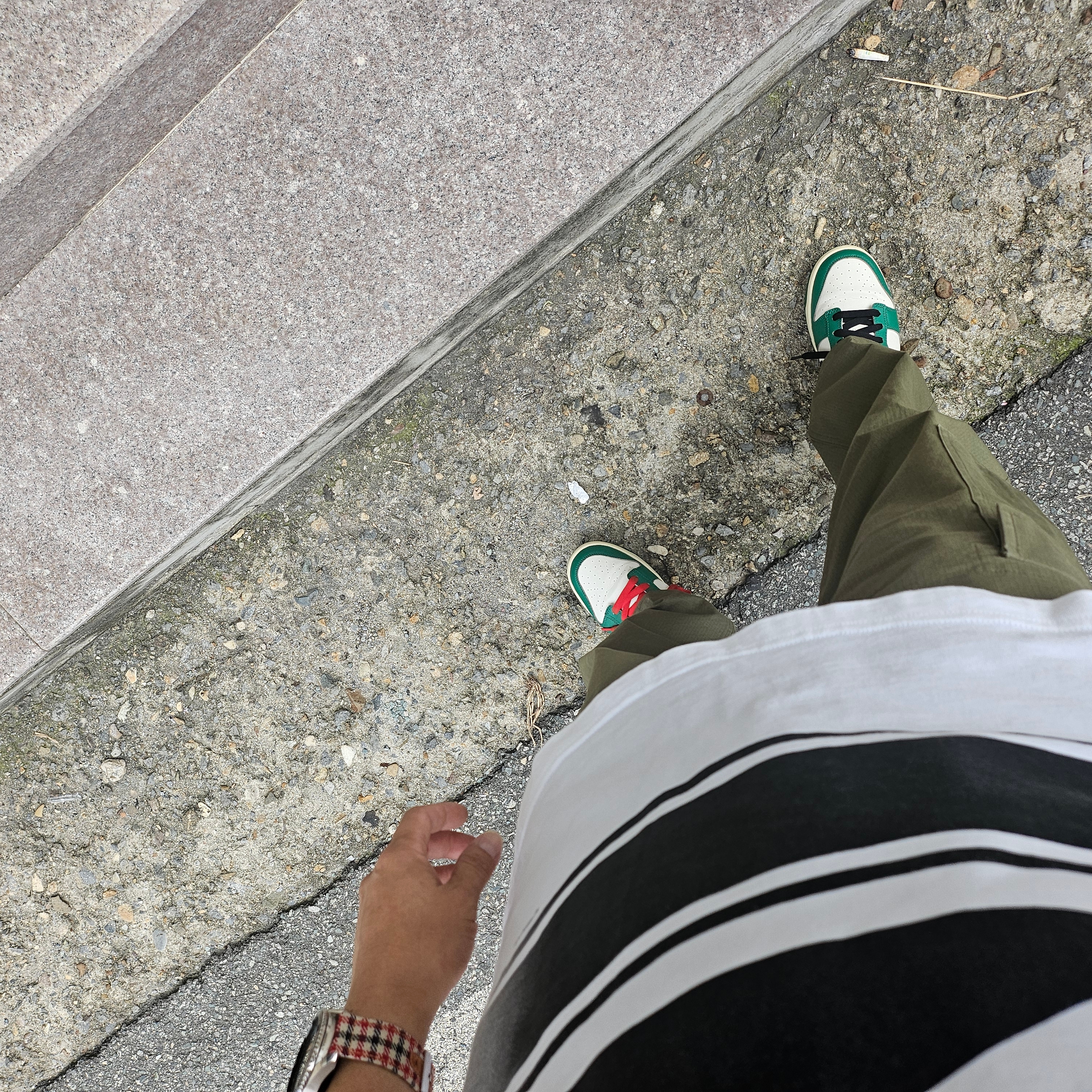 Nike Dunk Low Retro SE Jackpot Malachite, Nike NRG Massive DEPT T-Shirt White - Asia 착용 스타일 - 2