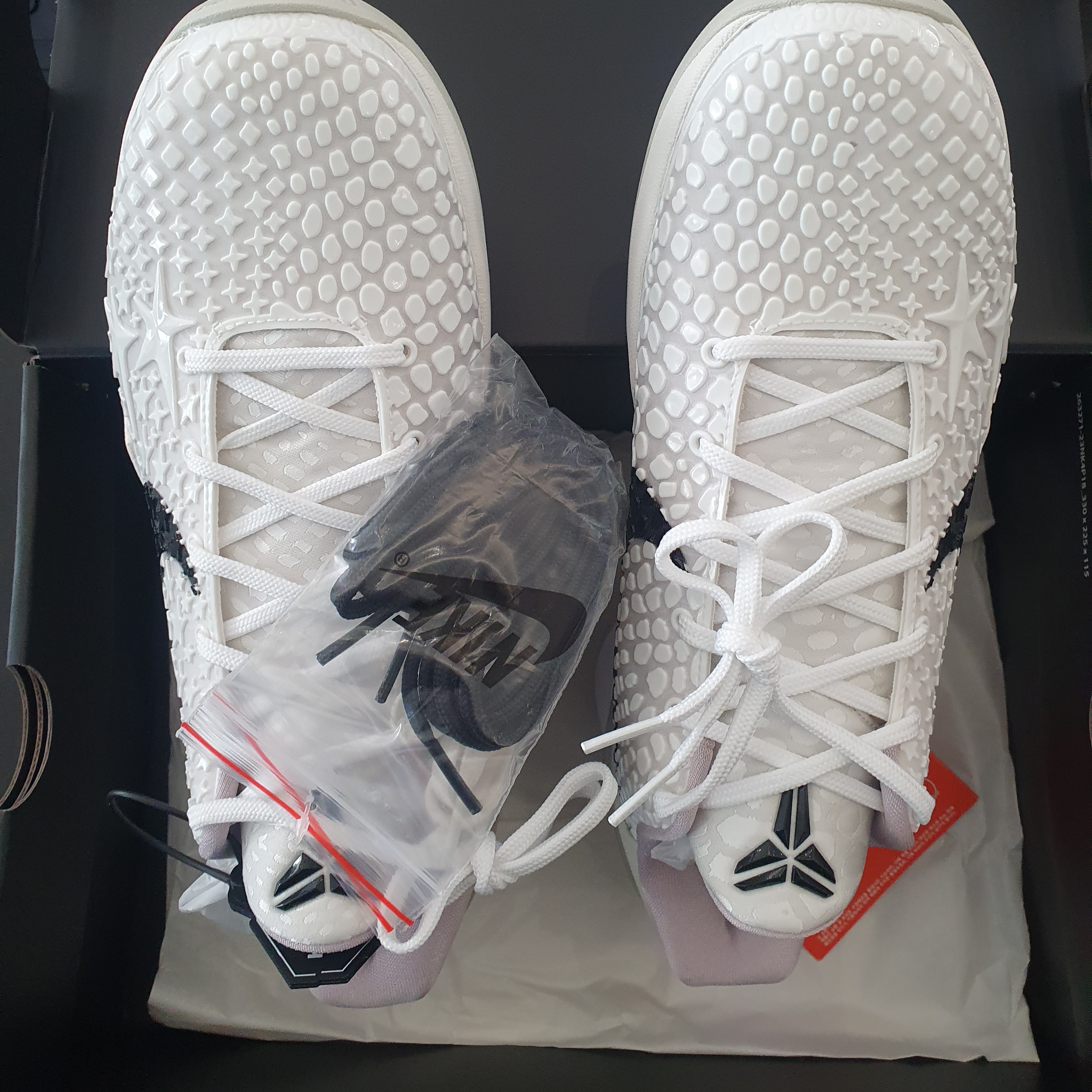 Nike Kobe 6 Protro Sail, Nike Kobe 6 Protro Mambacita Sweet 16 착용 스타일 - 2