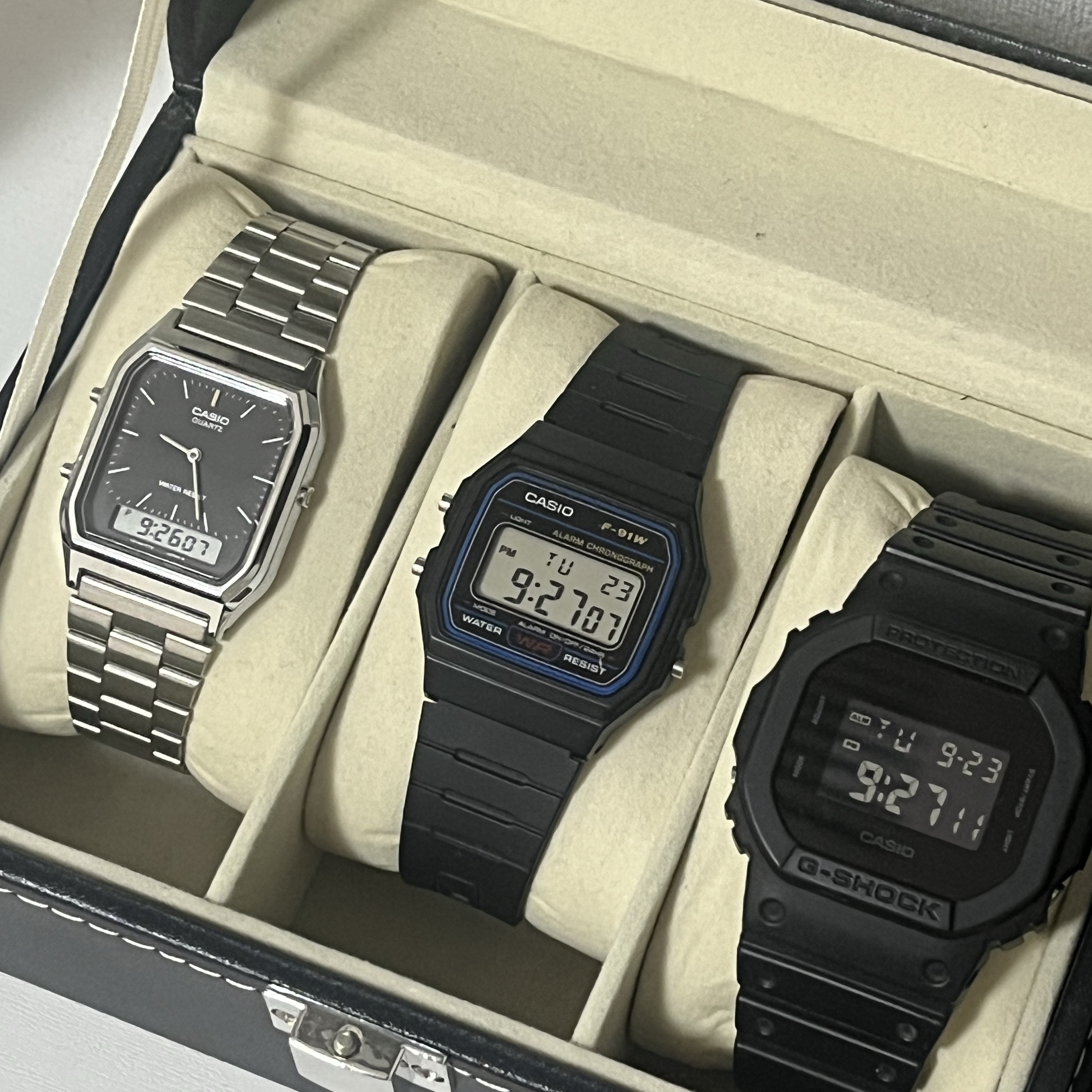 Seiko SNXS77K1 37mm Navy, Casio F-91W-1 착용 스타일 - 2