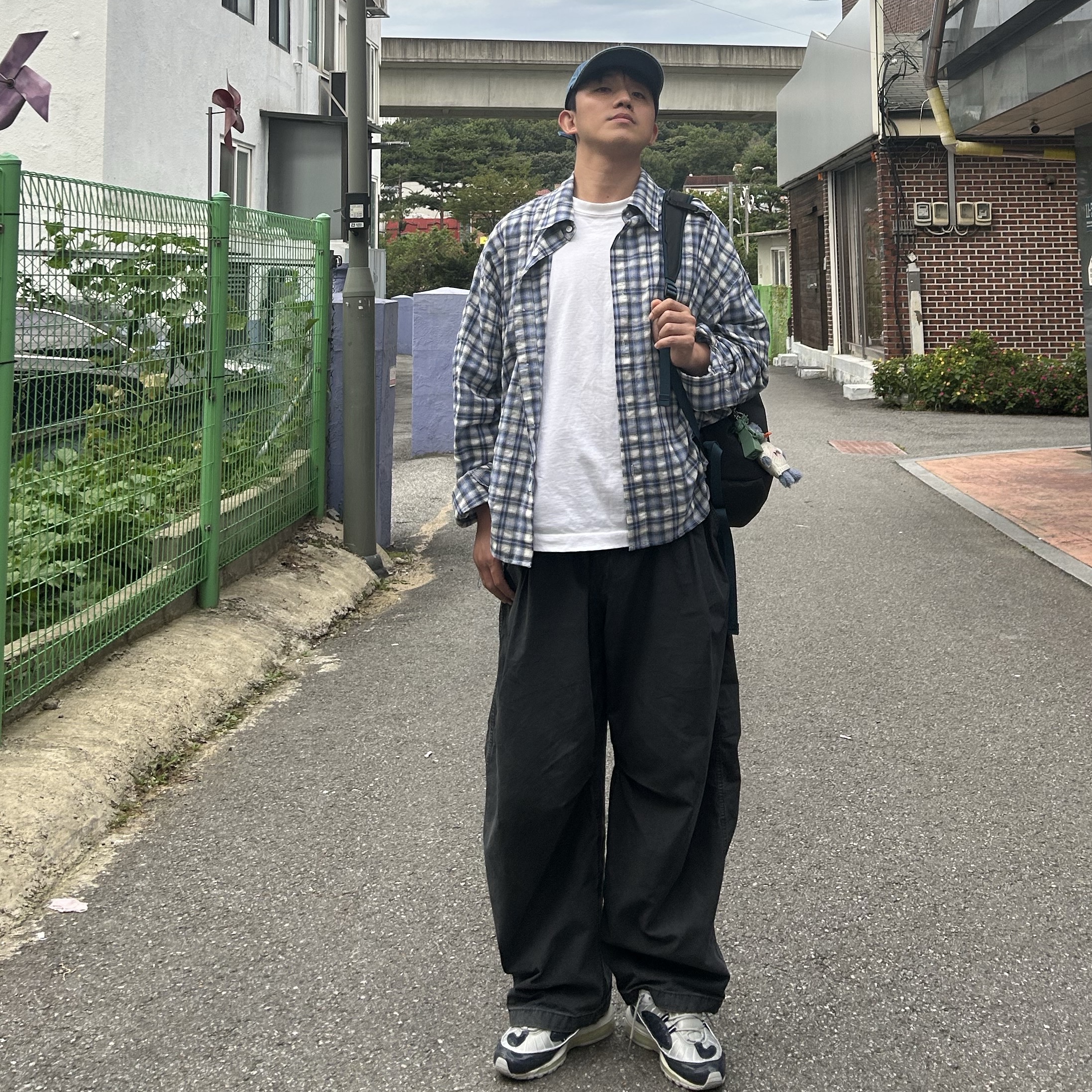 Supreme Pigment S Logo 6-Panel Denim - 24FW, Arc'teryx Mantis 16 Backpack Lodestar 착용 스타일 - 1