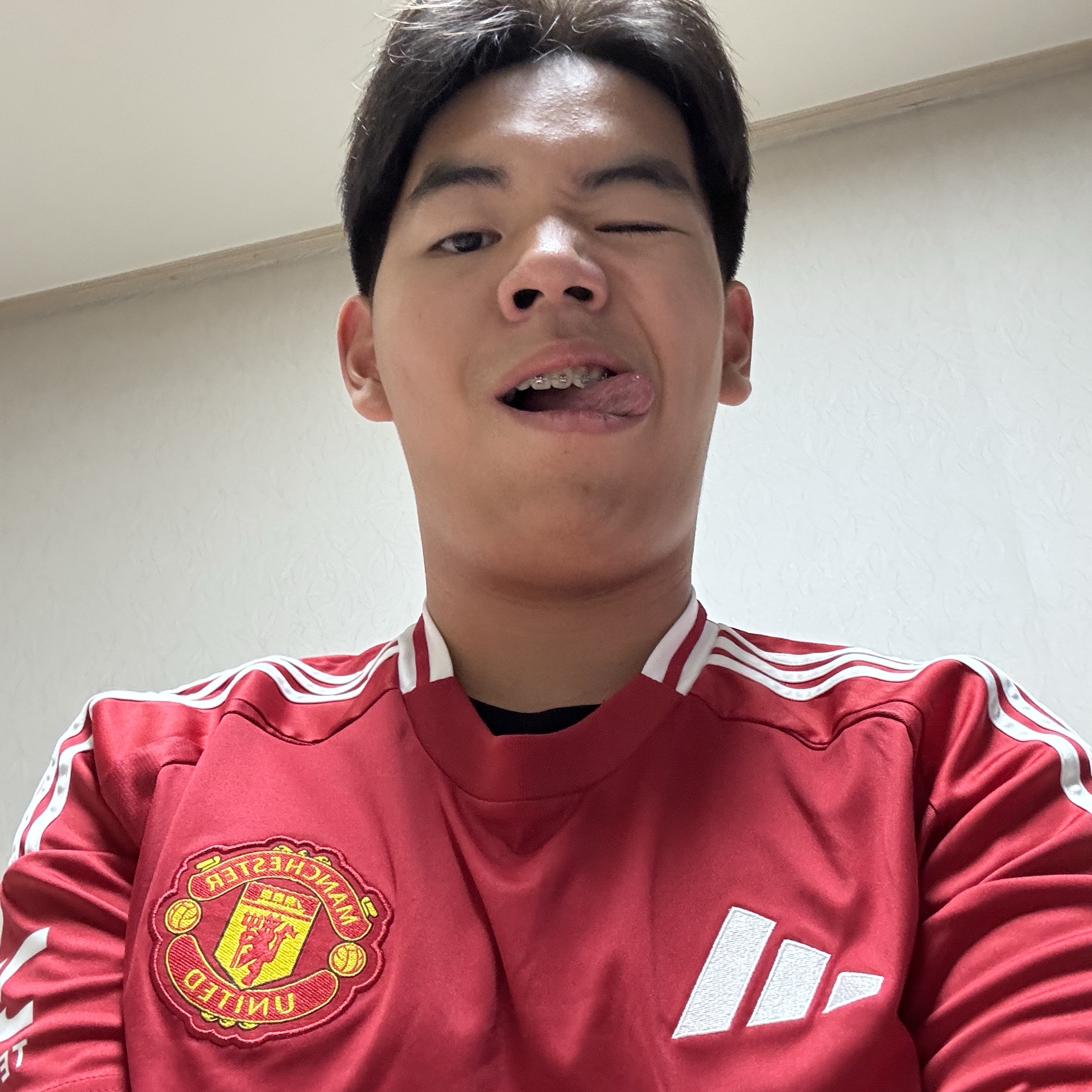Adidas Manchester United 2024/25 Home Jersey Manchester United FC Red - KR Sizing (Non Marking Ver.) 착용 스타일