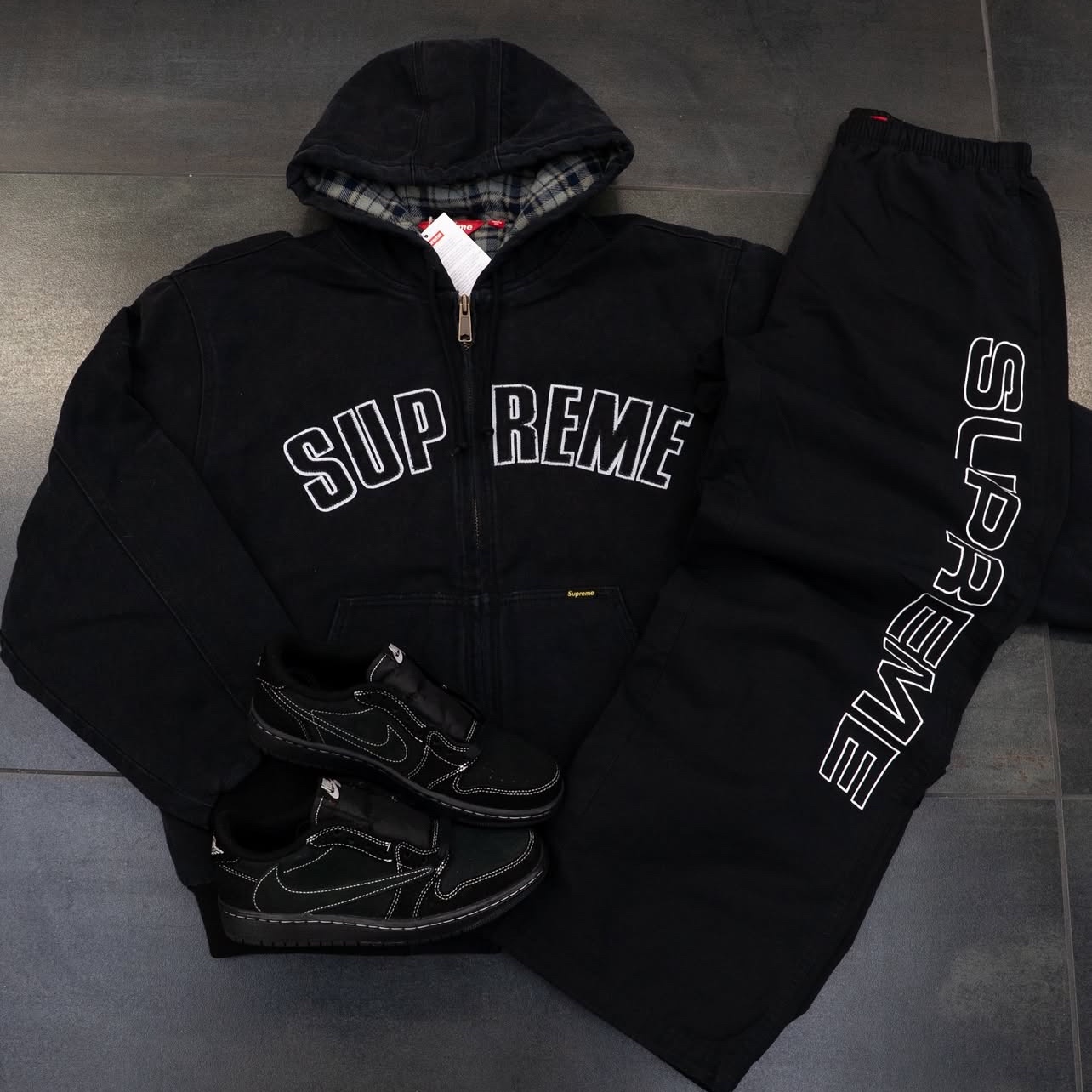 Supreme Reflective Arc Hooded Work Jacket Black - 25FW 착용 스타일
