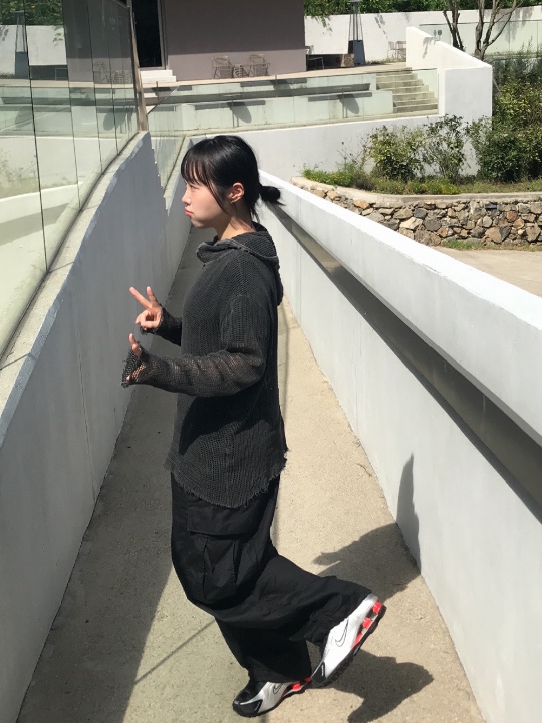 Needles H.D. BDU Pants Black, Icyto Mesh Zip Hoodie Charcoal 착용 스타일 - 1