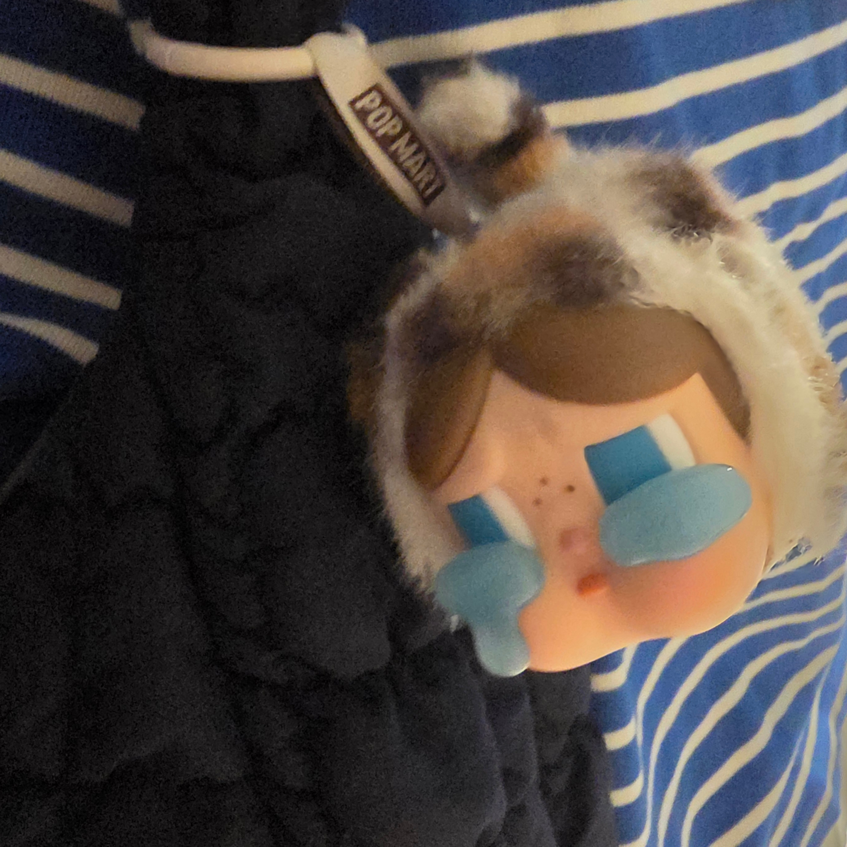 Pop Mart Crybaby Wild But Cutie Series Vinyl Plush Pendant Vintage Cutie (Opened Case) 착용 스타일