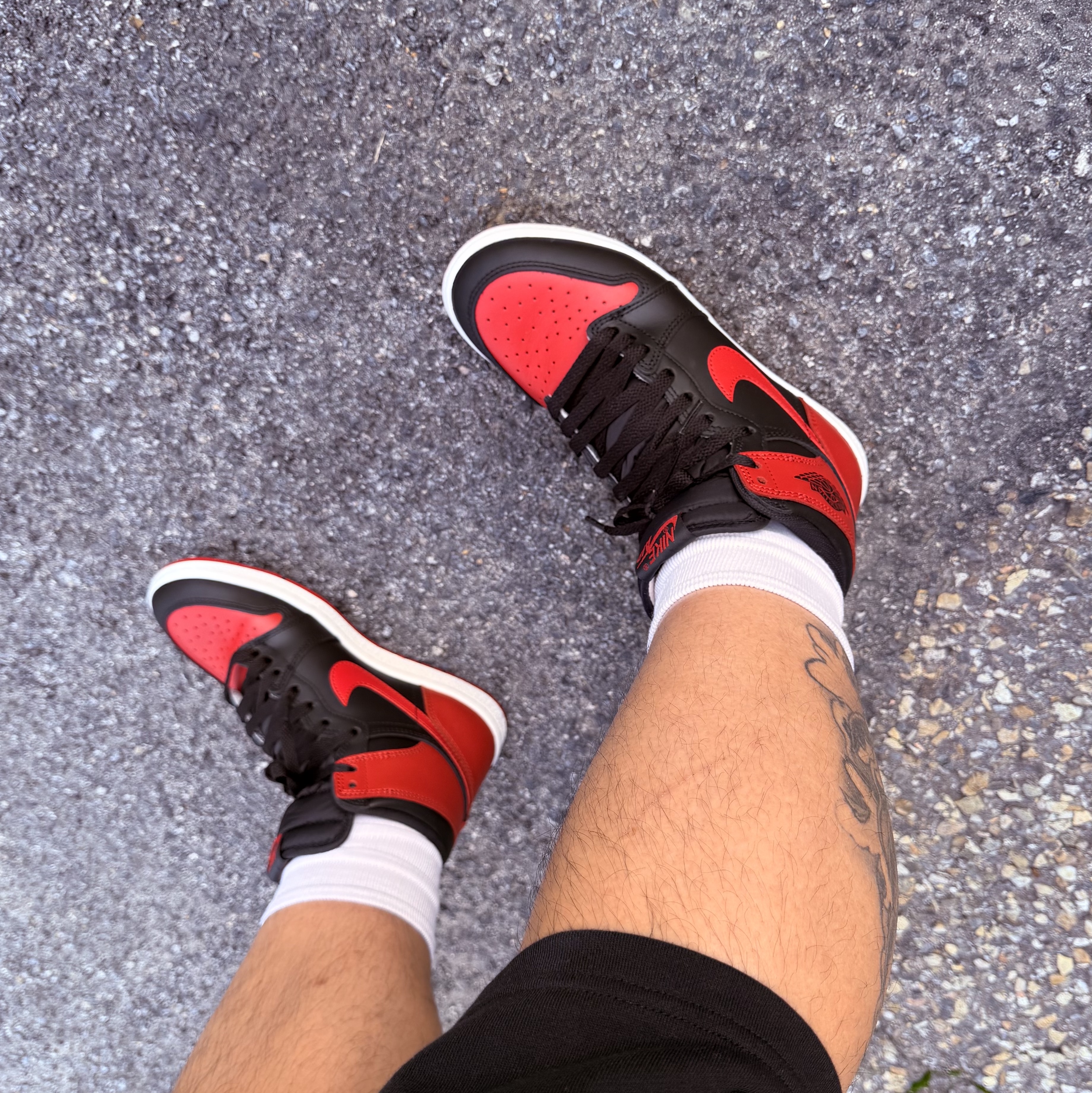Jordan 1 High 85 Bred 착용 스타일 - 2