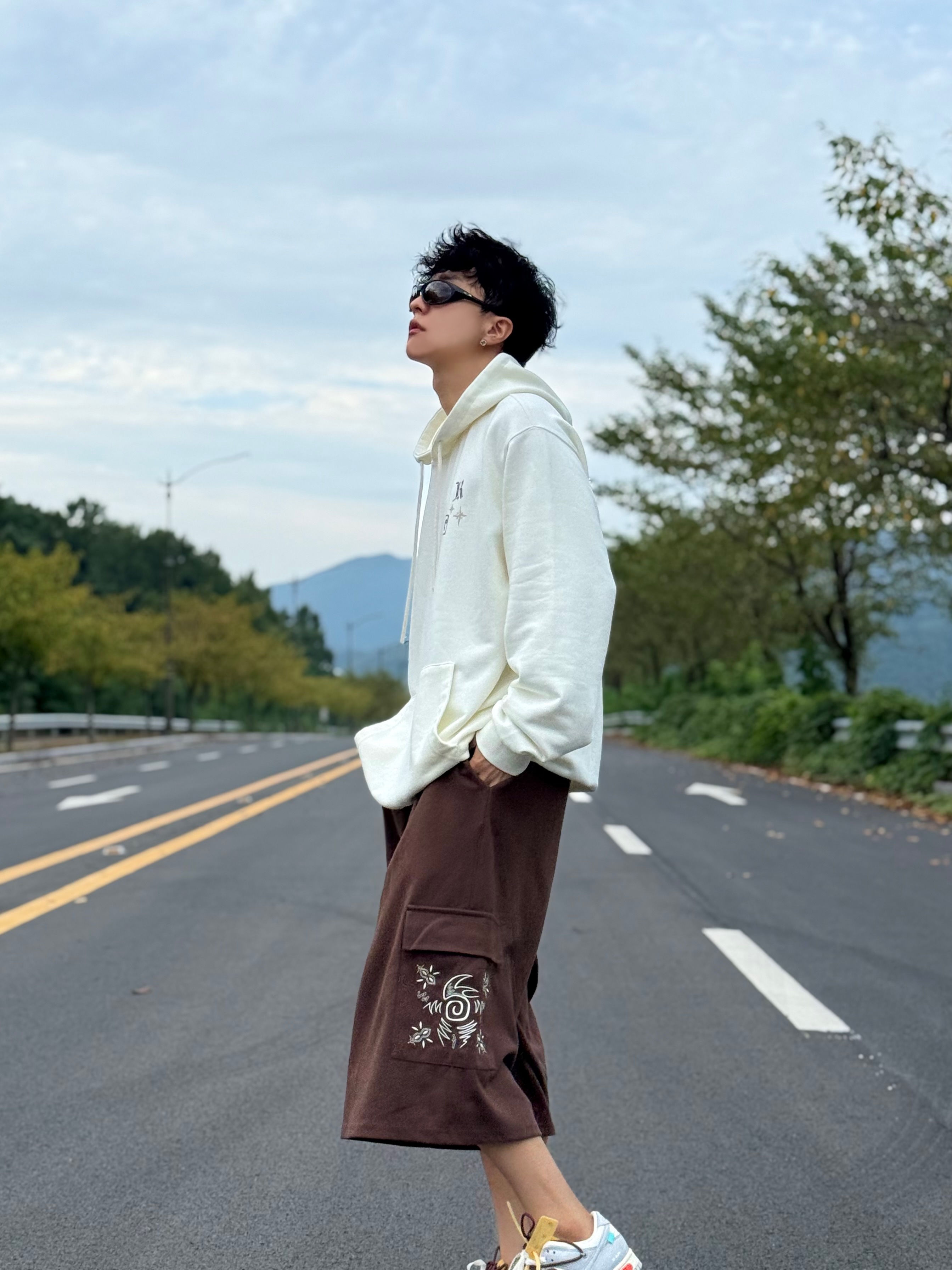 Oakley Eye Jacket Redux Matte Black Frame Prizm Grey Lenses High Bridge Fit, Gucci Interlocking G Earrings In Silver Silver 착용 스타일 - 1