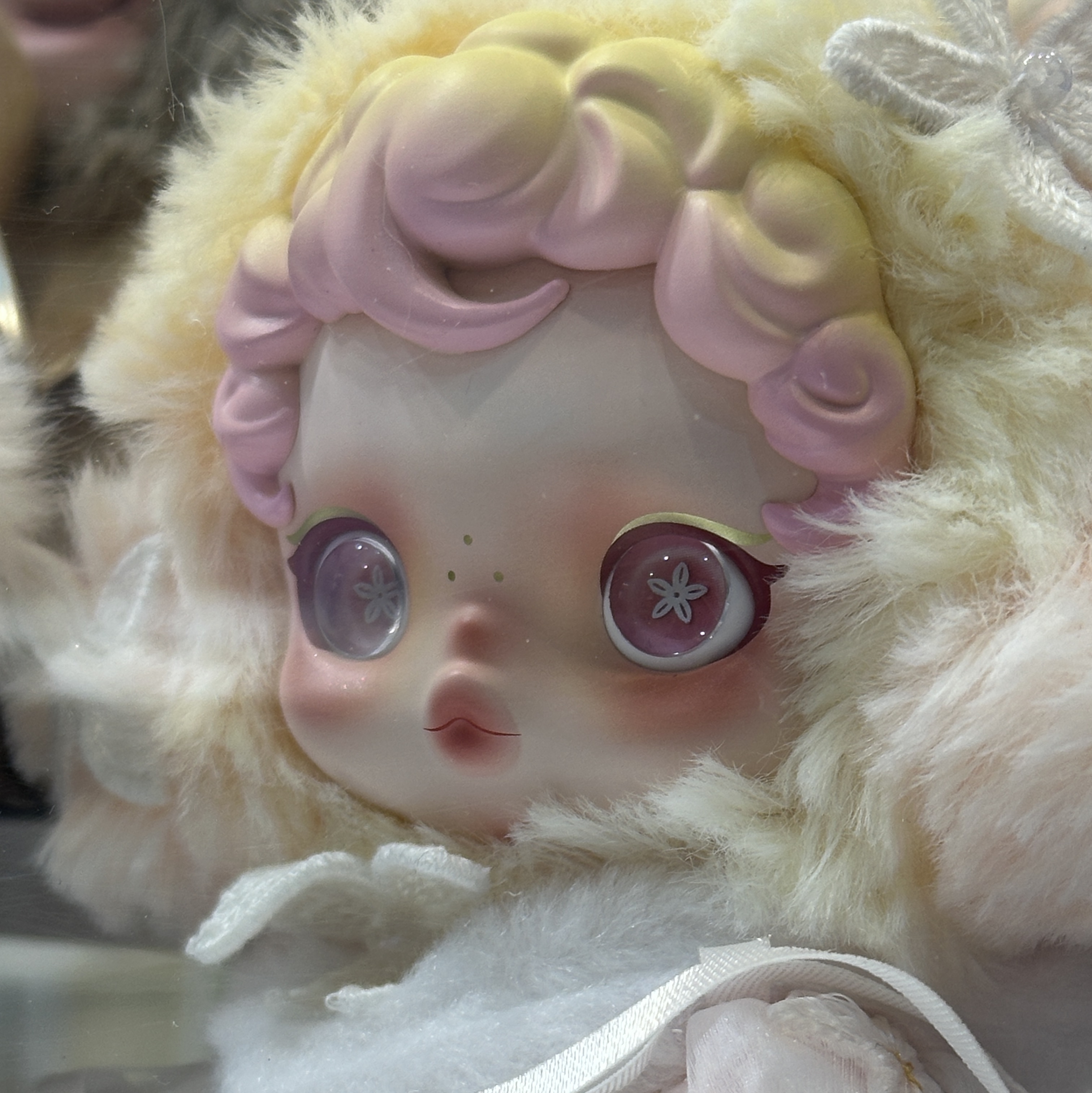 Pop Mart Skullpanda L’Impressionnisme Series Plush Doll Teakwood (Opened Case), Pop Mart Skullpanda L’Impressionnisme Series Plush Doll Mist (Opened Case) 착용 스타일 - 4