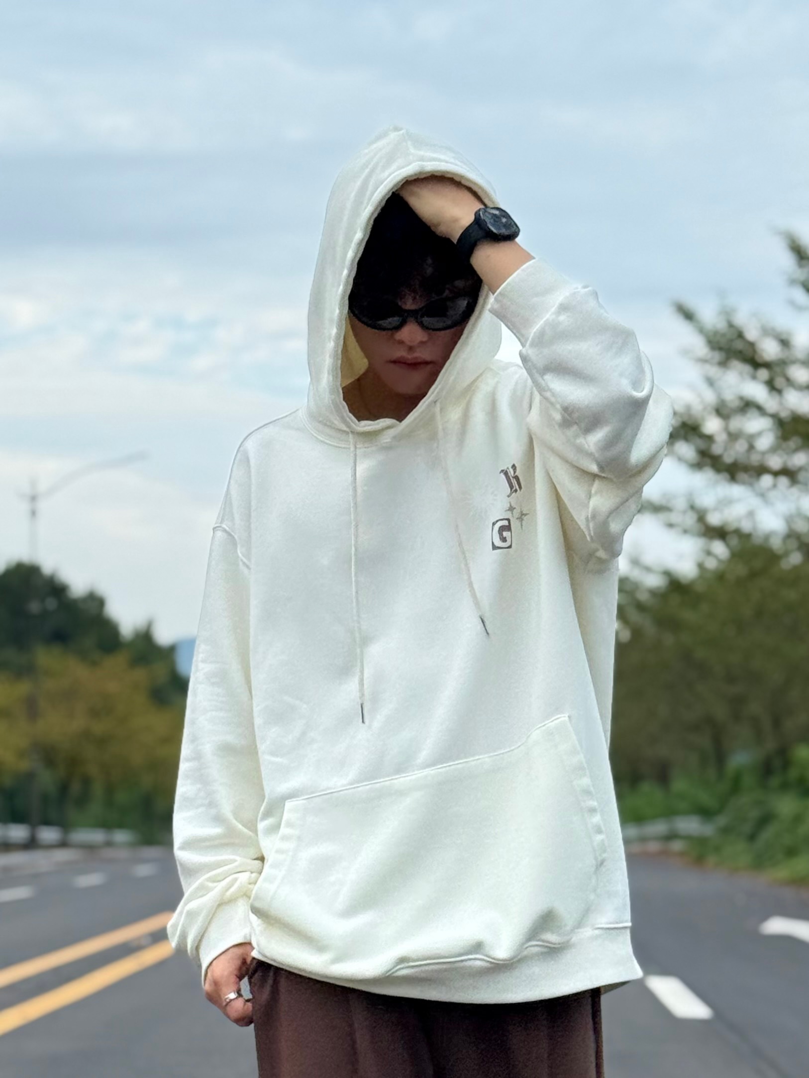 Oakley Eye Jacket Redux Matte Black Frame Prizm Grey Lenses High Bridge Fit, Gucci Interlocking G Earrings In Silver Silver 착용 스타일 - 2
