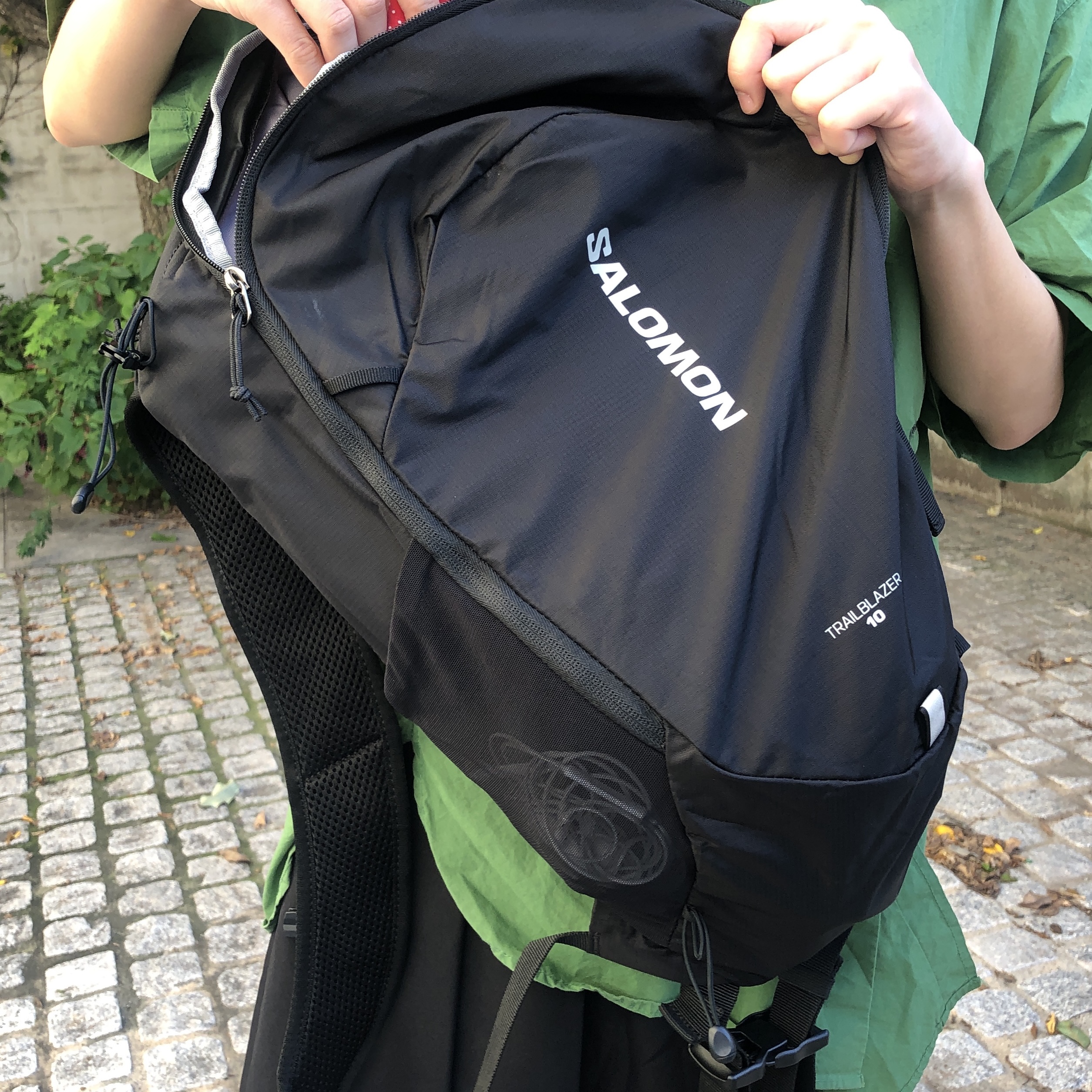 Salomon Trailblazer 10 Black 착용 스타일 - 3