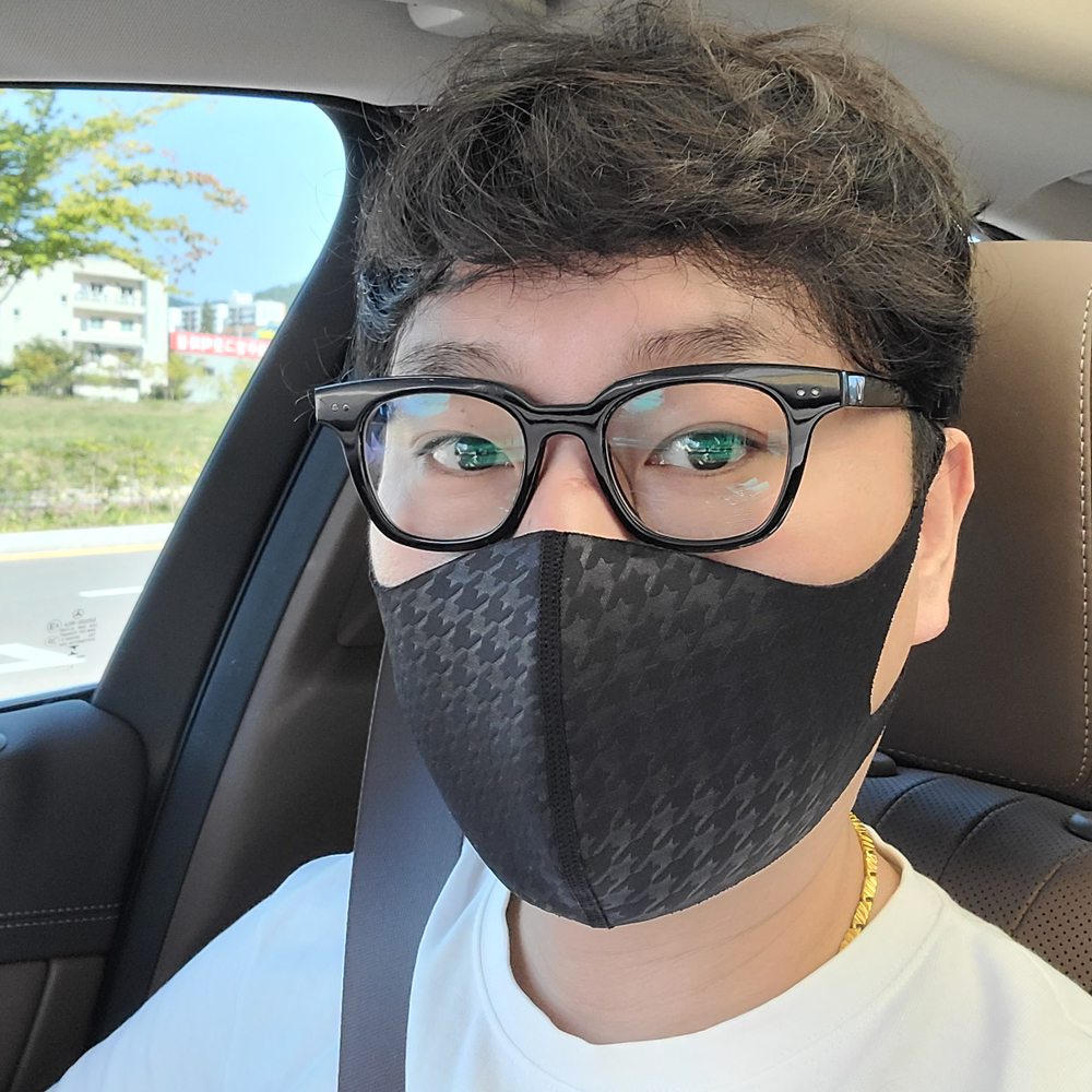 KREAM 프로필 이미지