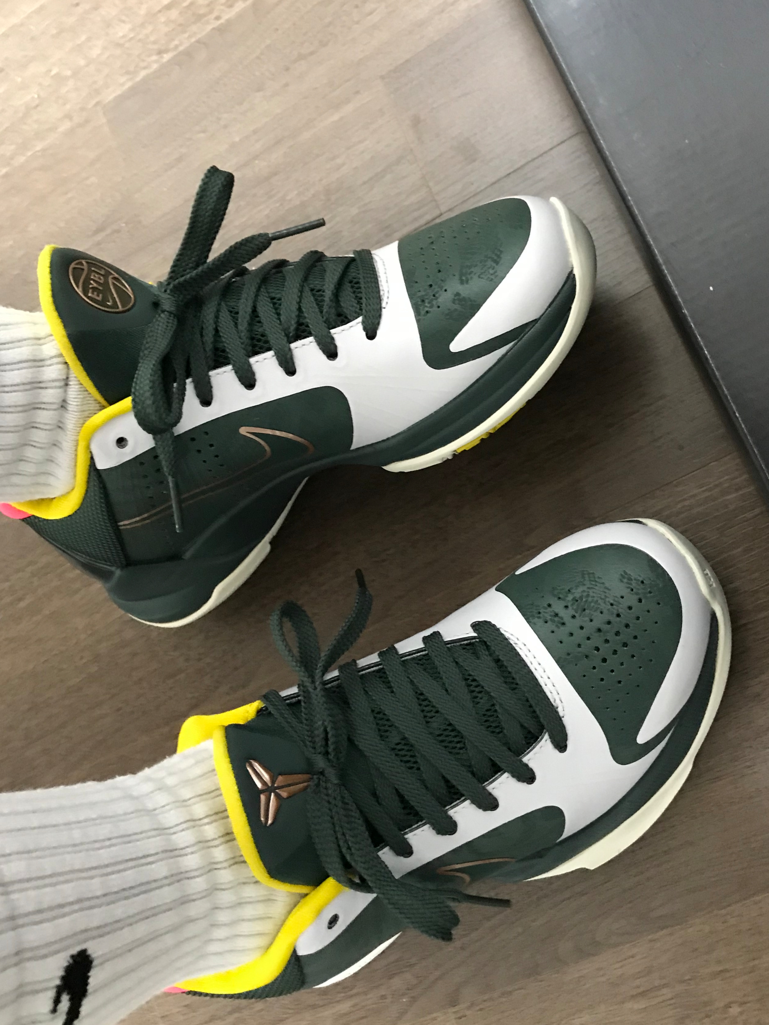 Nike Kobe 5 Protro EYBL Forest Green 착용 스타일 - 9