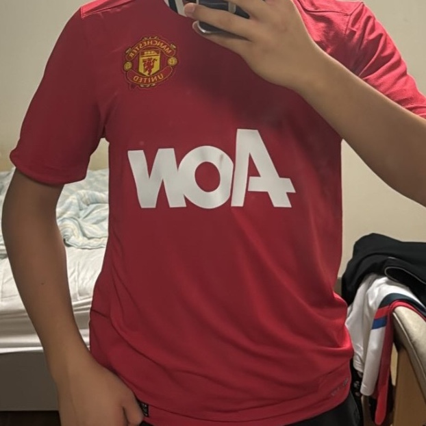 Adidas Manchester United 2022/23 Home Authentic Jersey Real Red  - US Sizing (Non Marking Ver.) 착용 스타일
