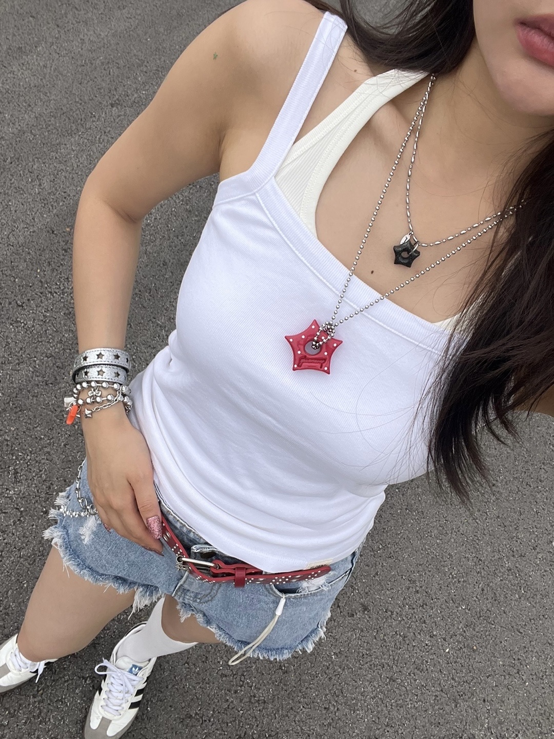 Gleameep Gleaming Star Dot Necklace Red, Gleameep Gleaming Little Star Necklace Black Pearl 착용 스타일