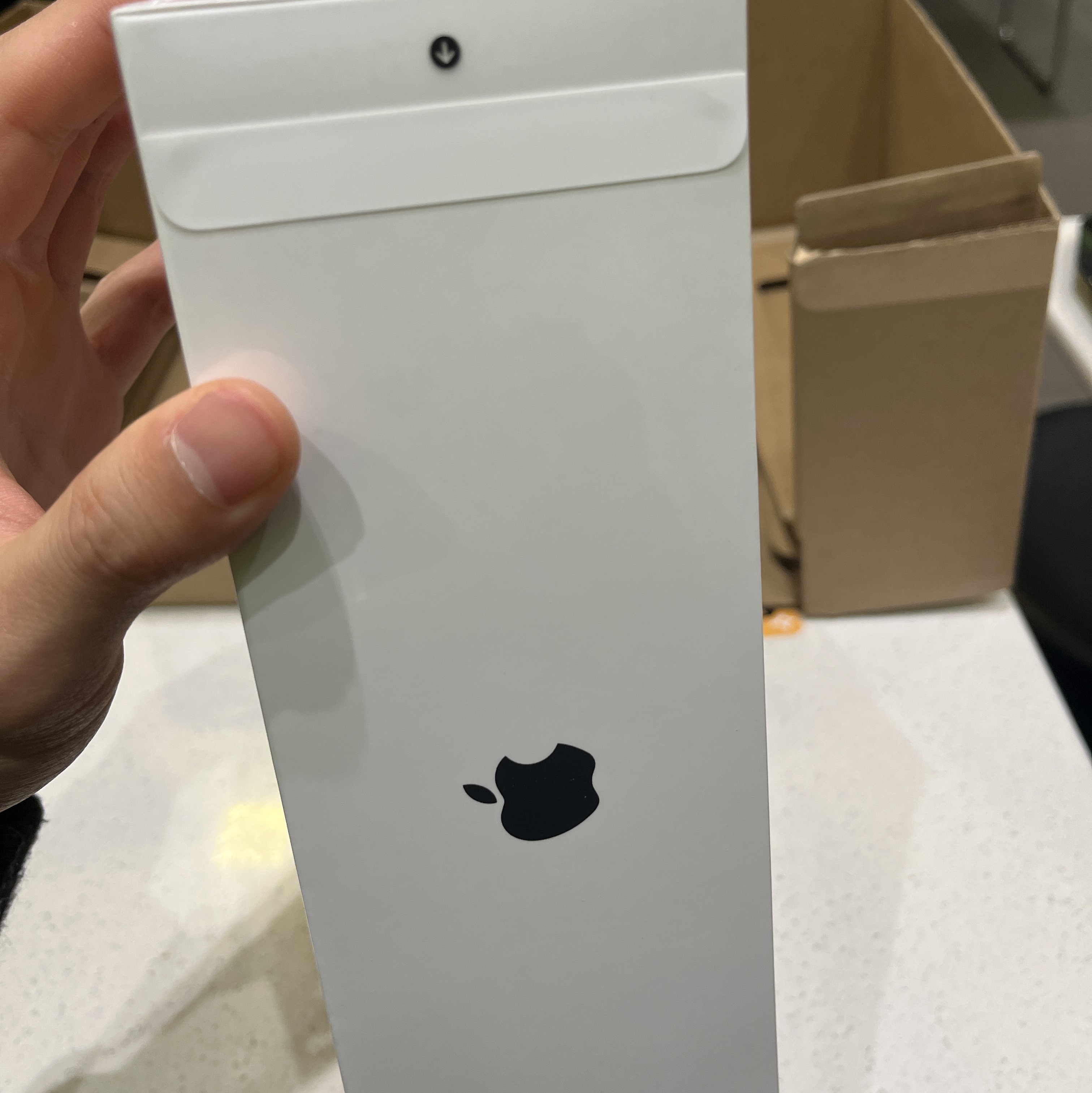 Apple AirPods Max Lightning Space Gray (Korean Ver.) 착용 스타일 - 2