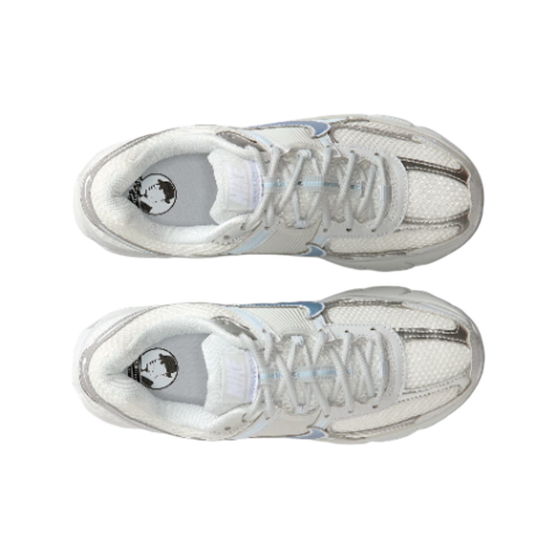 (W) 나이키 줌 보메로 5 퓨어 플래티넘 서밋 화이트((W) Nike Zoom Vomero 5 Pure Platinum Summit White) - 2
