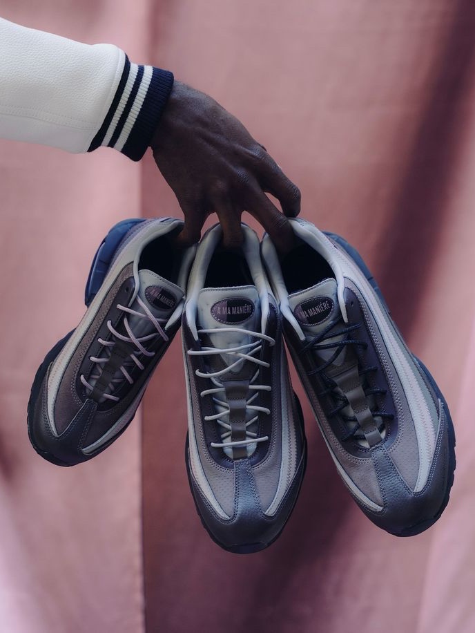 Nike x A Ma Maniere Air Max 95 W.Y.W.S. 착용 스타일