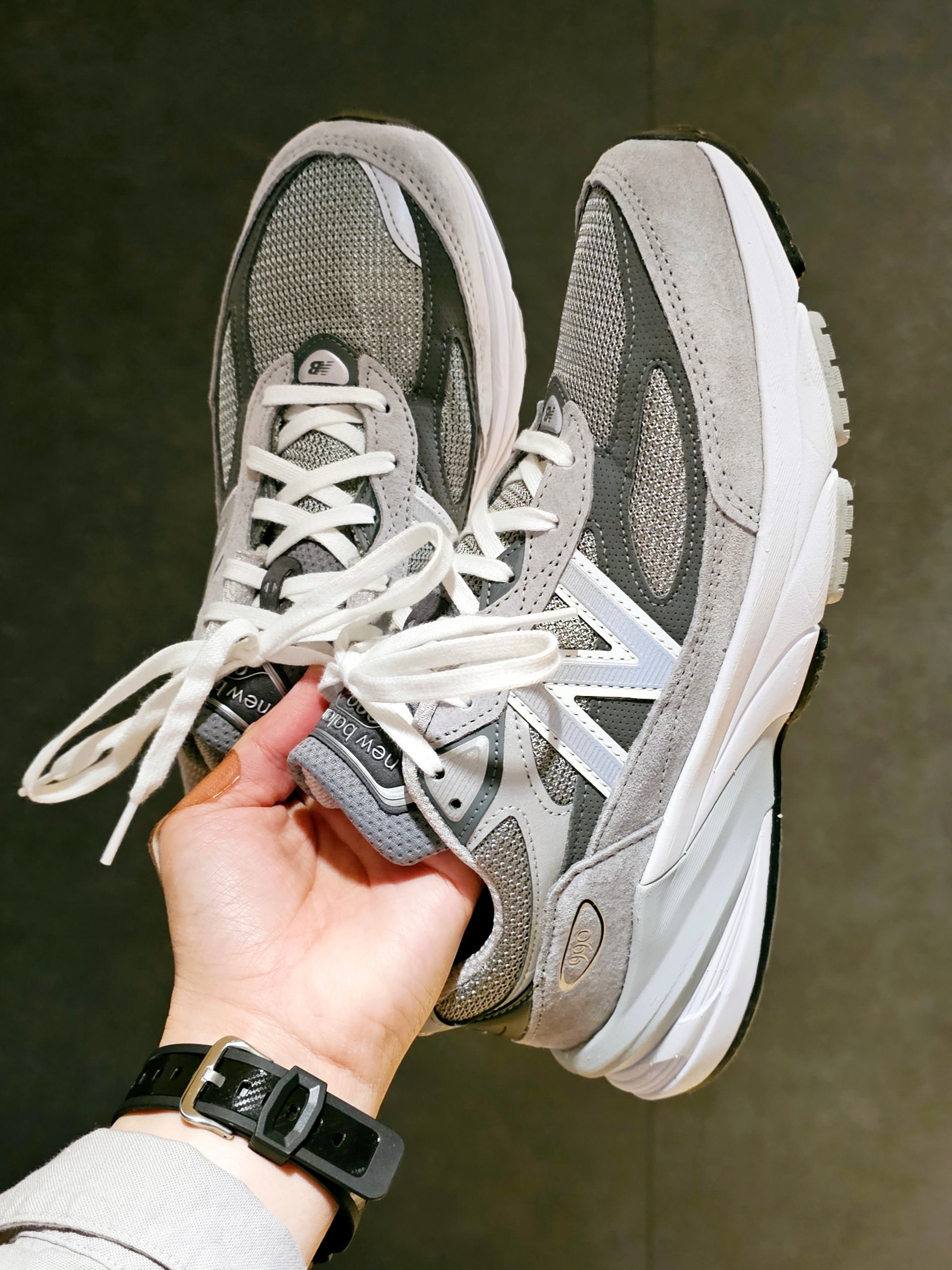 New Balance 990v6 Made in USA Grey - D Standard 착용 스타일