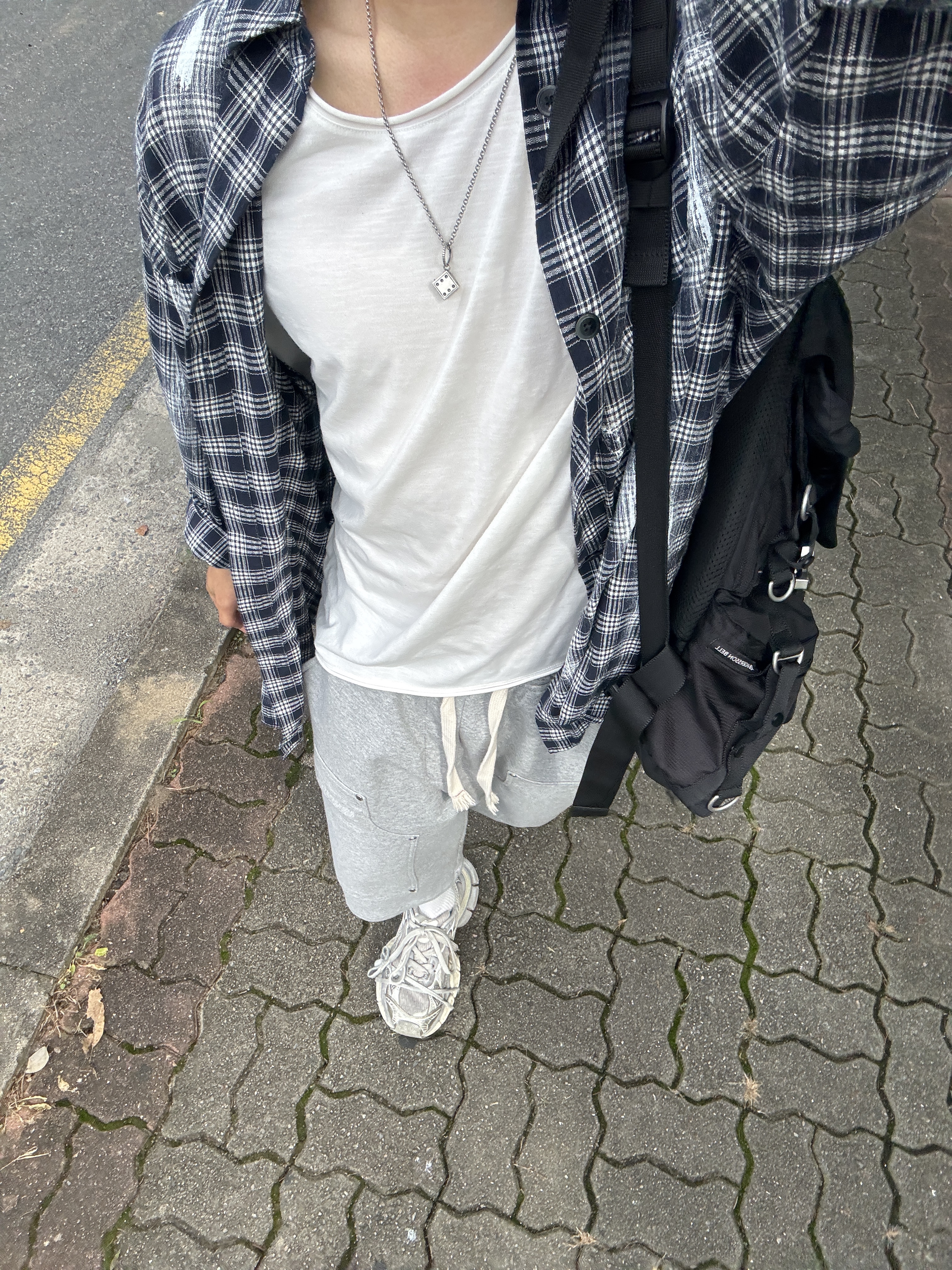 [프리오더] Polyteru 925 Silver Pendant Dice, Balenciaga 3XL Sneakers Light Beige 착용 스타일