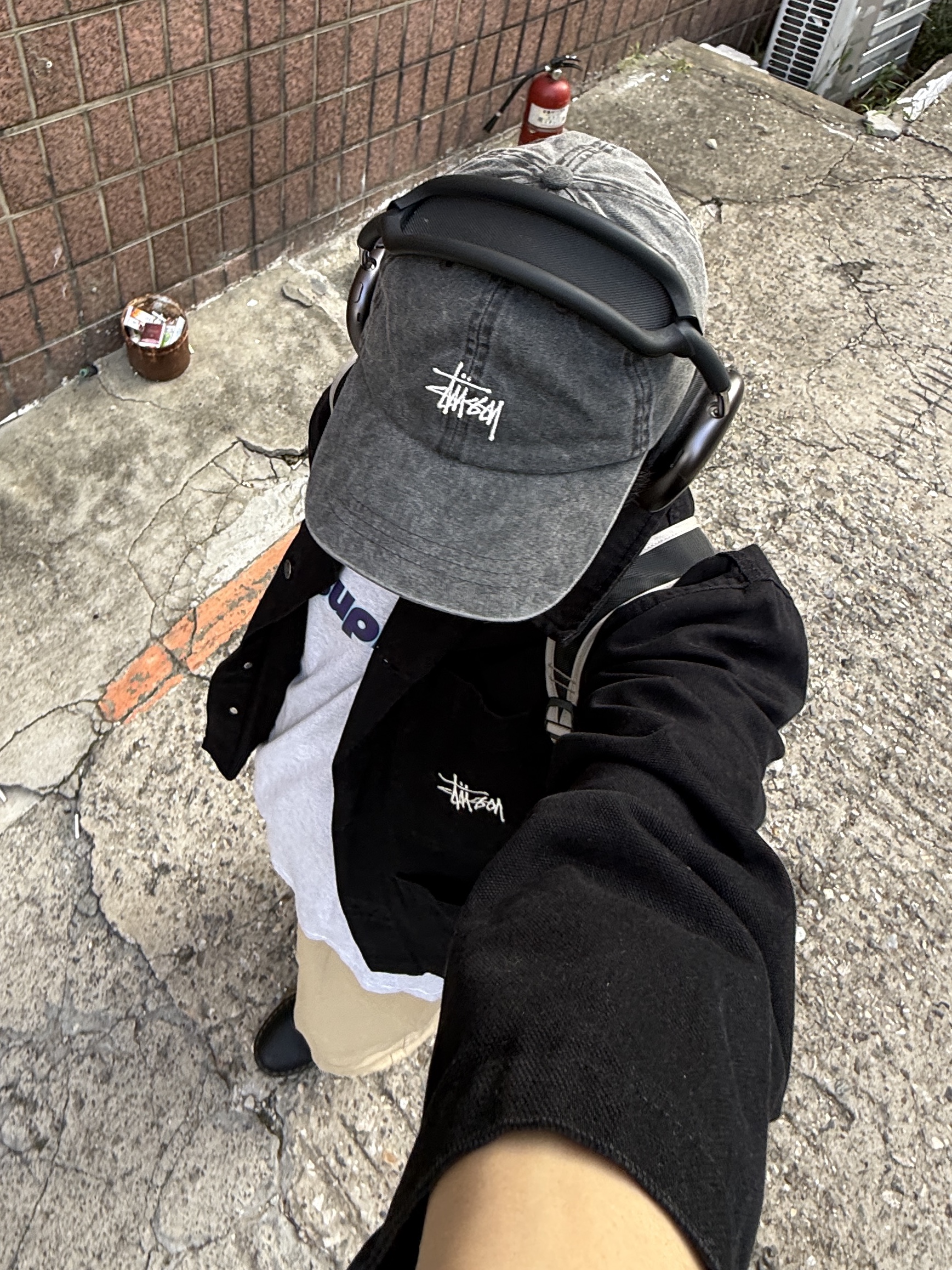 Dr. Martens 1461 Ambassador Black, Supreme Pinline T-Shirt Ash Grey - 24SS 착용 스타일 - 7