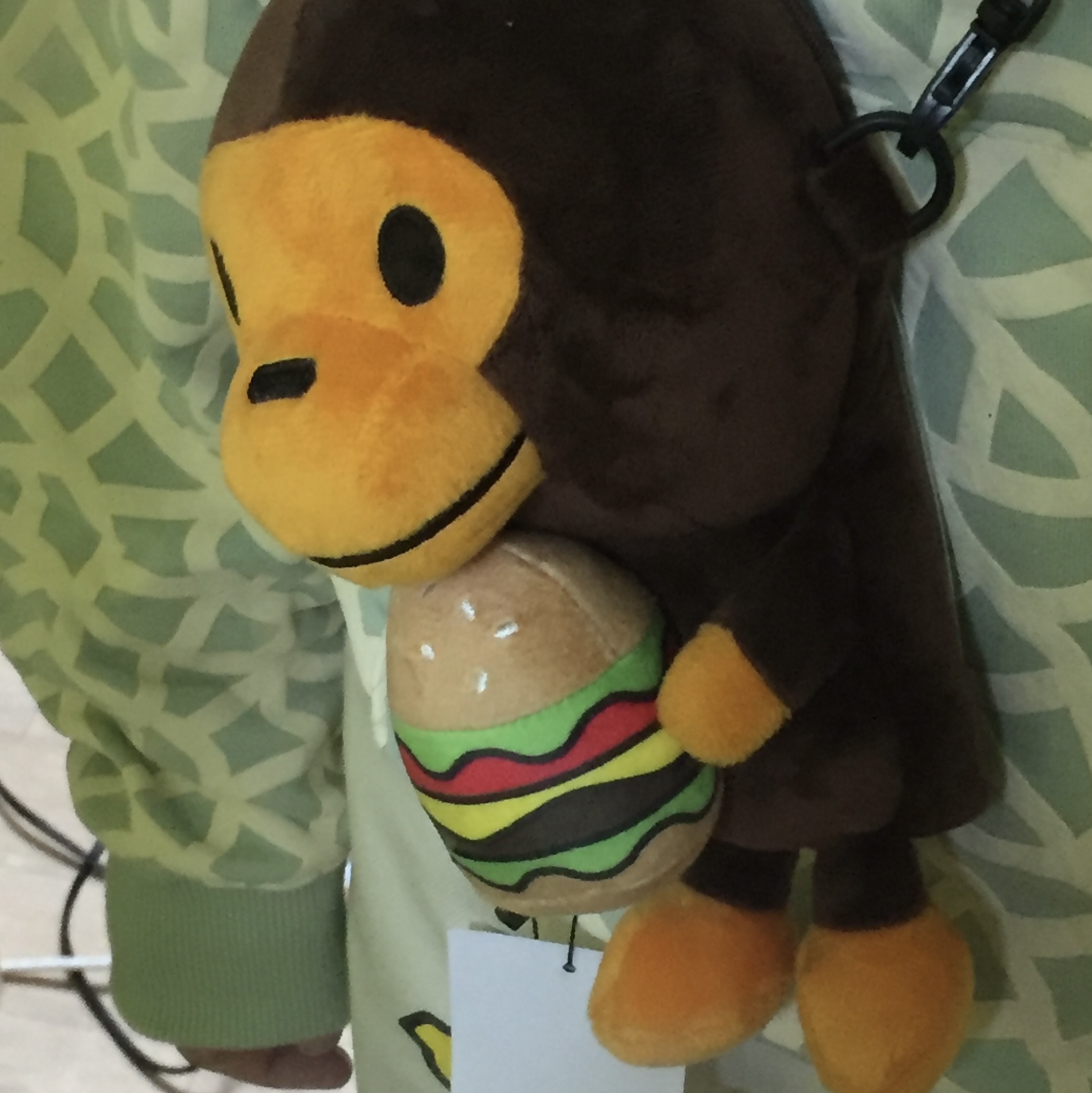 [KREAM 단독] Kims Fruits Seoul King Melon Hoodie, BAPE Baby Milo Mobile Bag 1 Brown 착용 스타일