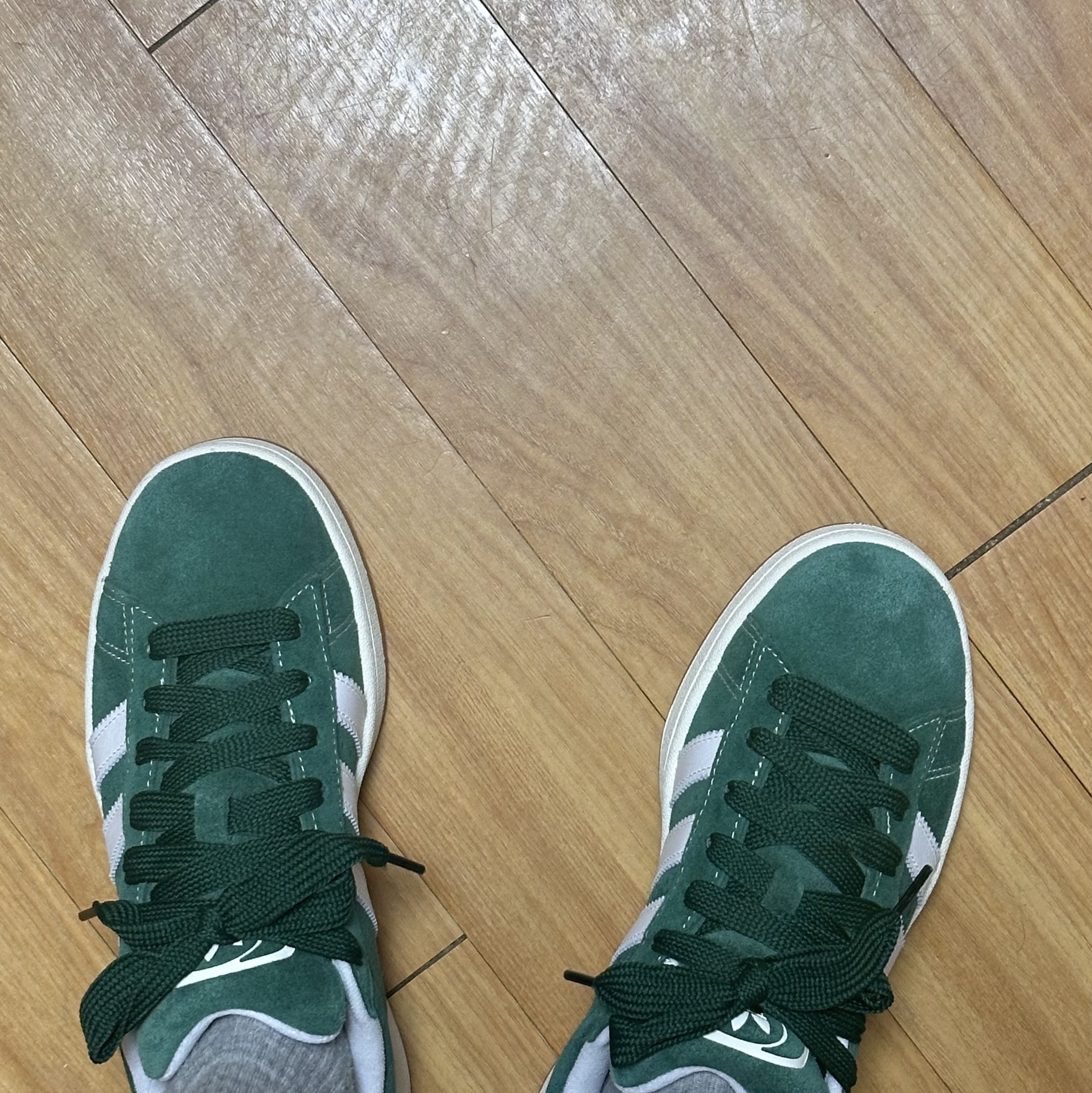 Adidas Campus 00s Dark Green 착용 스타일