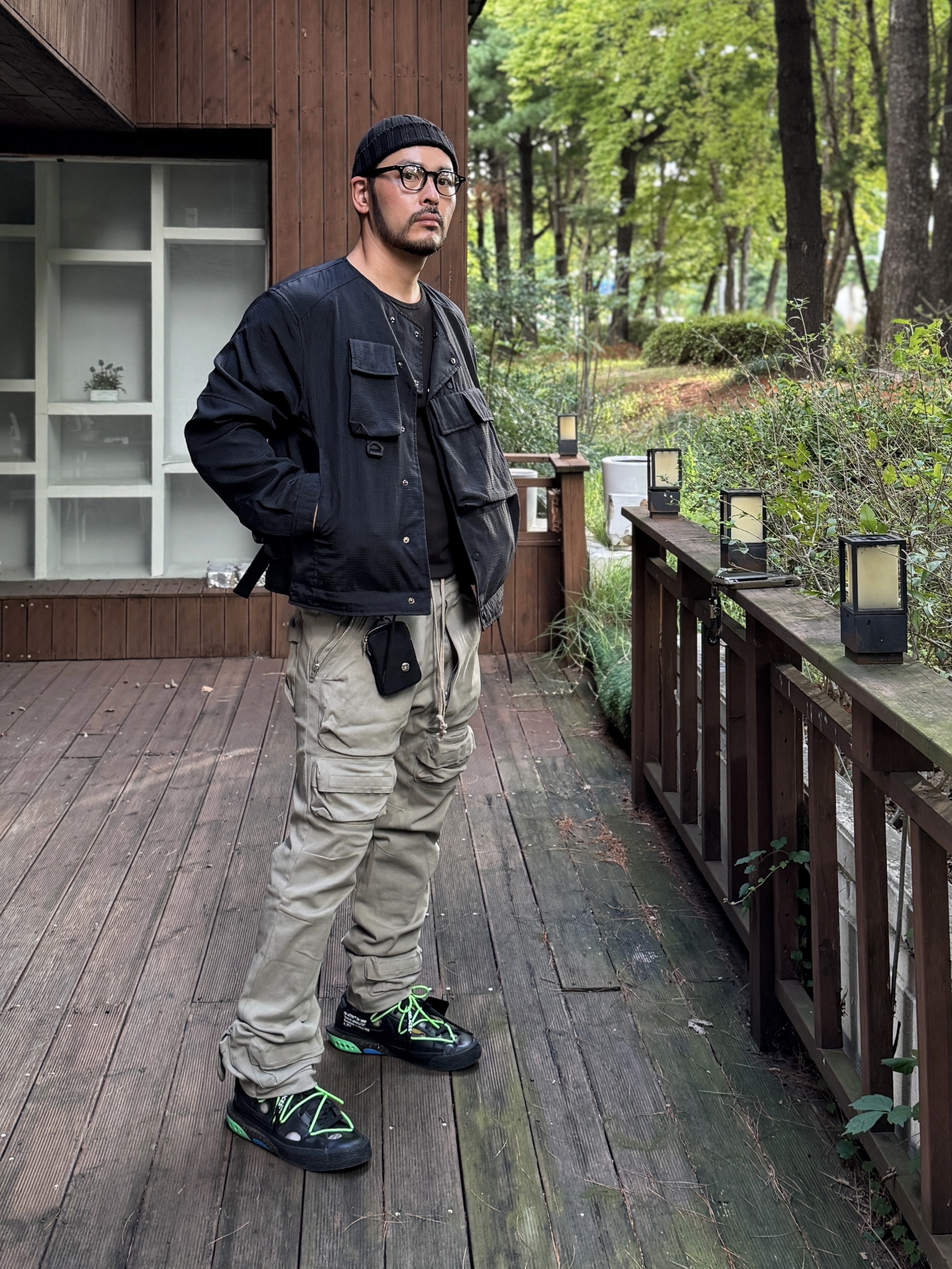 Grailz Flight Pocket Pants Ash Olive, Nike x Off-White Blazer Low '77 Black and Electro Green 착용 스타일 - 2