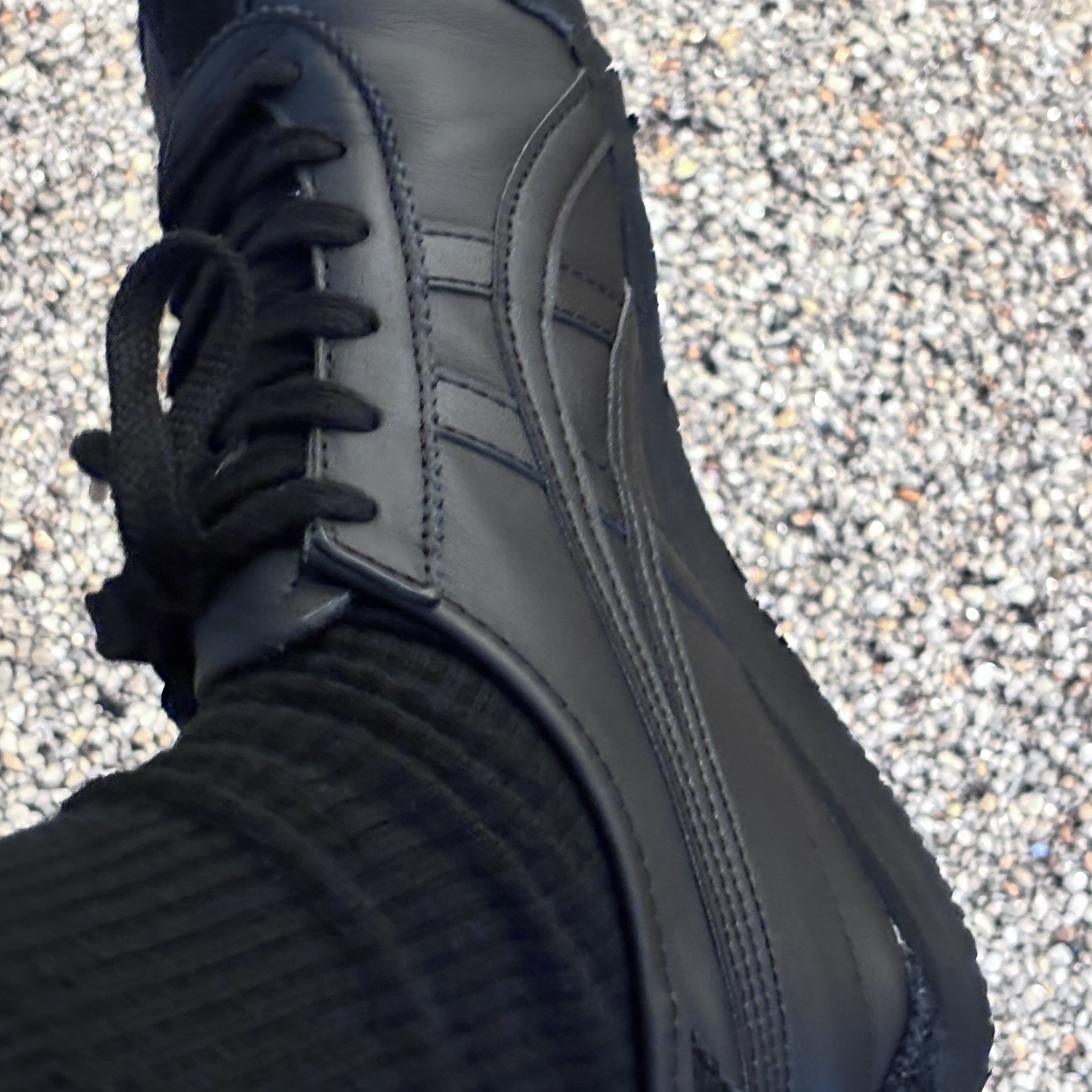 Onitsuka Tiger Mexico 66 Black 착용 스타일 - 2
