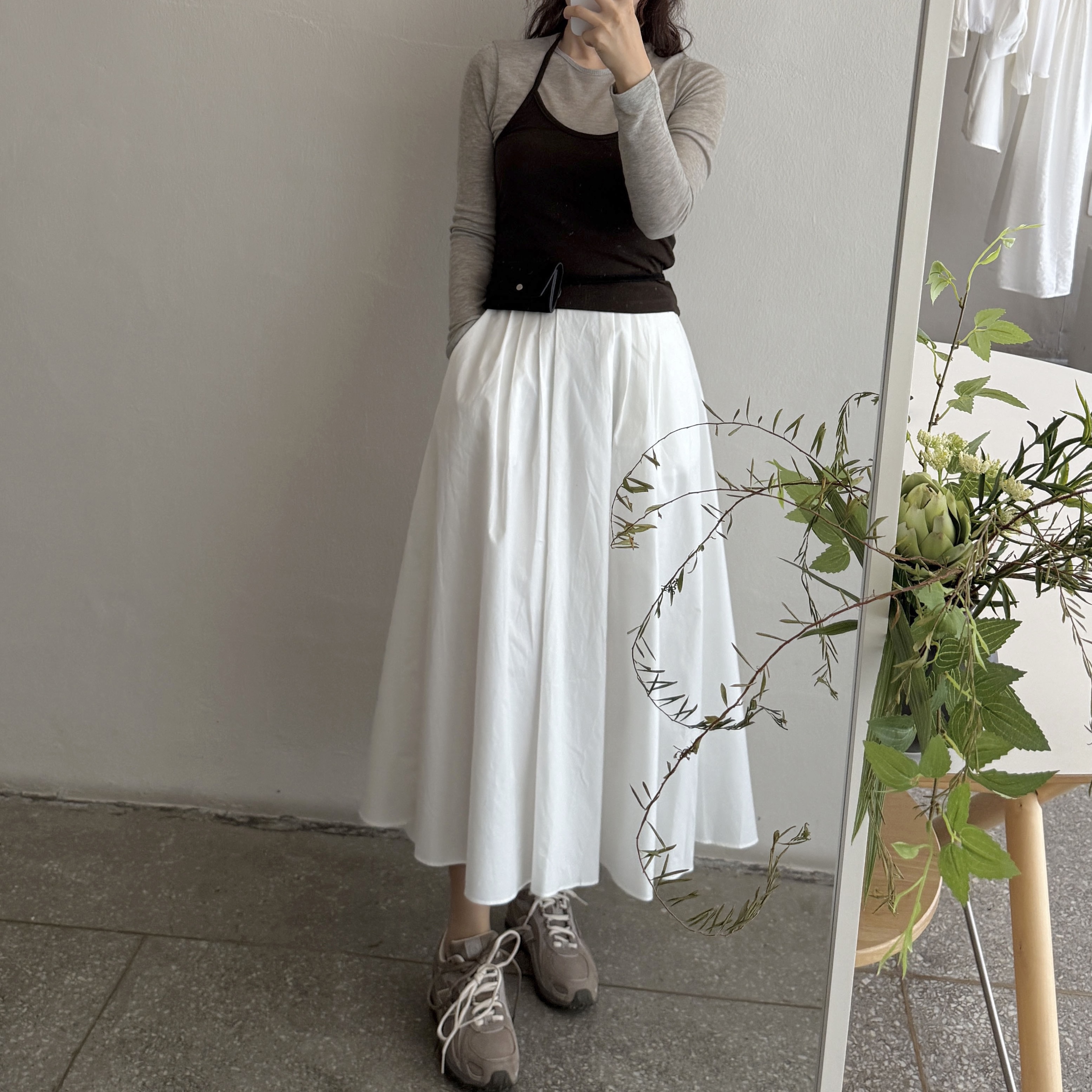 New Balance 204L Suede Mushroom Arid Stone 착용 스타일 - 3