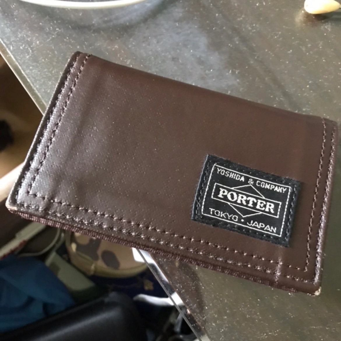 Porter Free Style Card Case Brown 착용 스타일