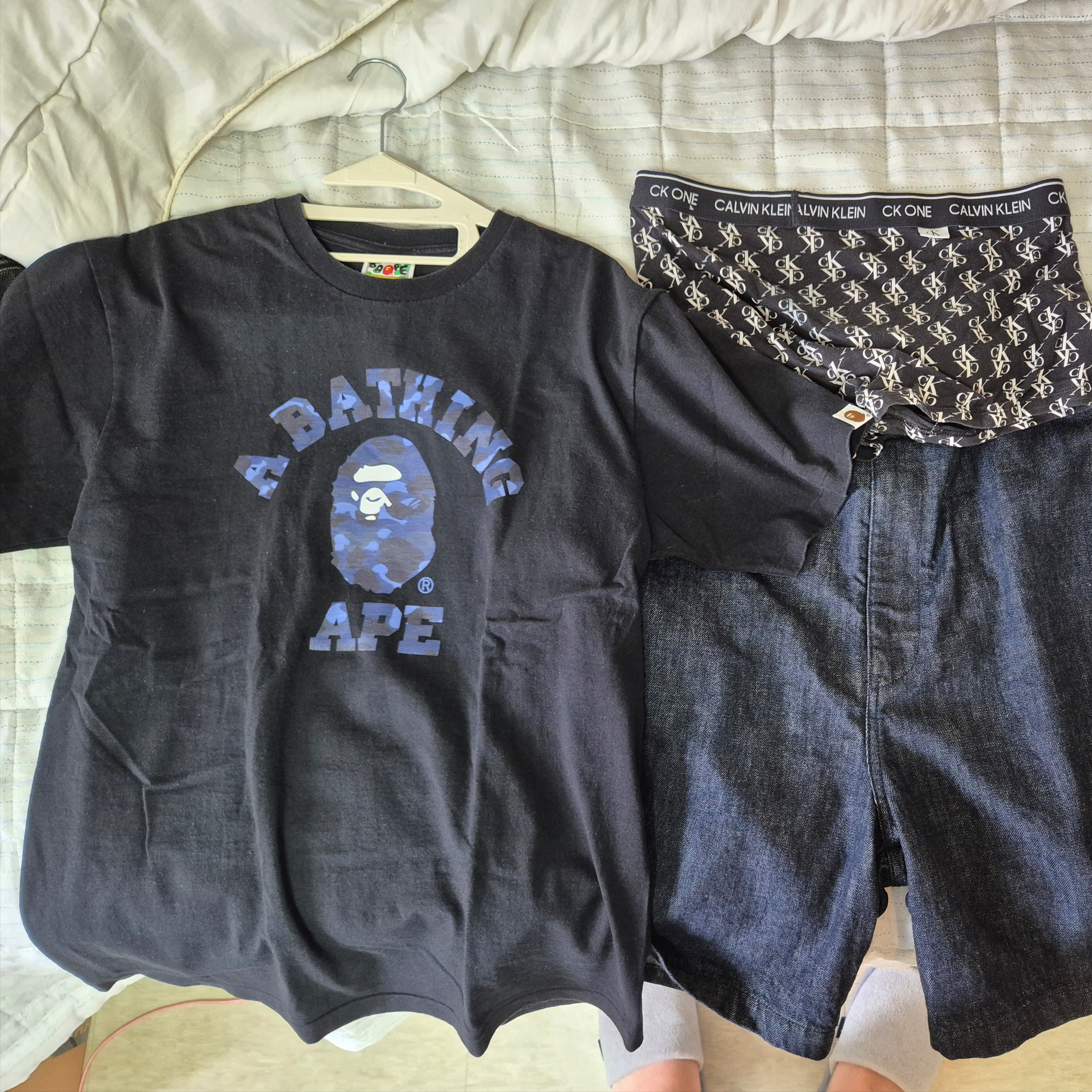 BAPE Color Camo College T-Shirt Black Navy 착용 스타일
