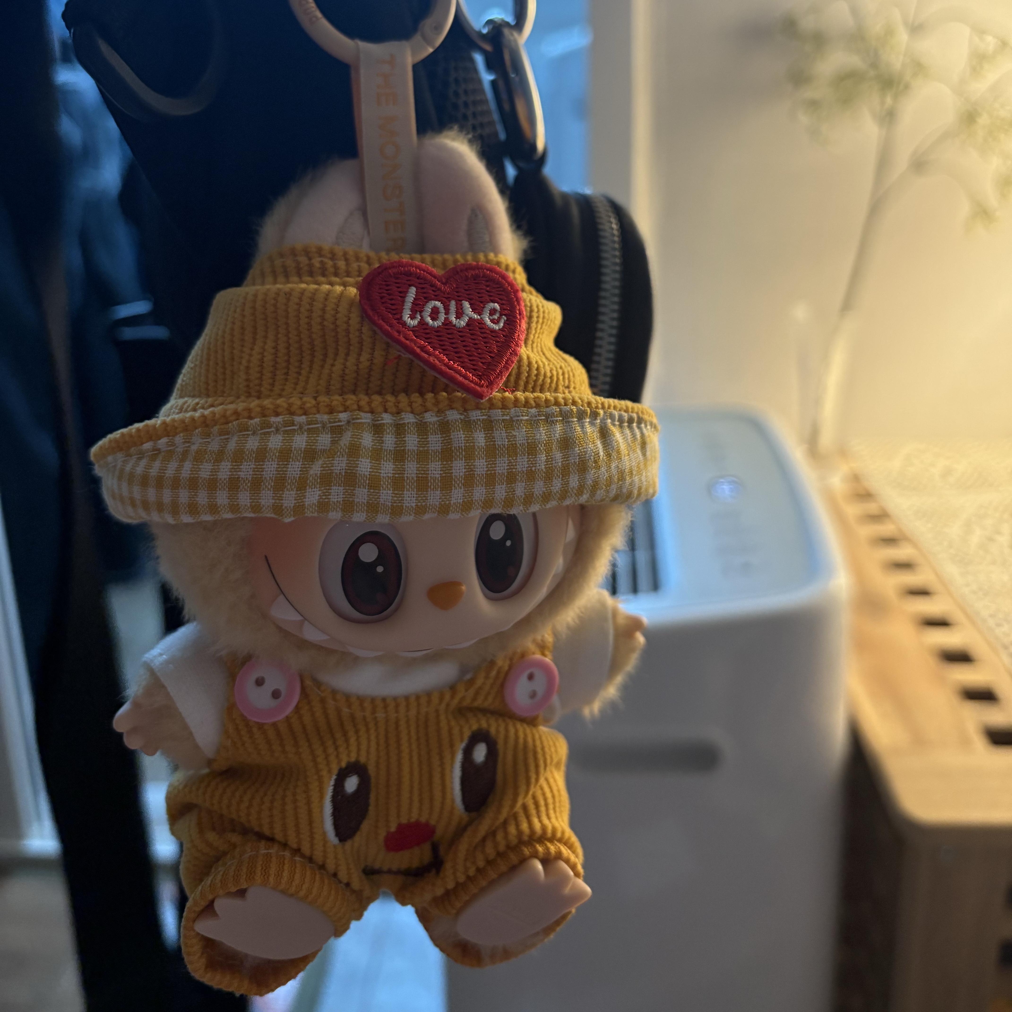 Pop Mart Labubu Let's Play Together Doll Series Baba Keyring (Opened Case) 착용 스타일 - 2