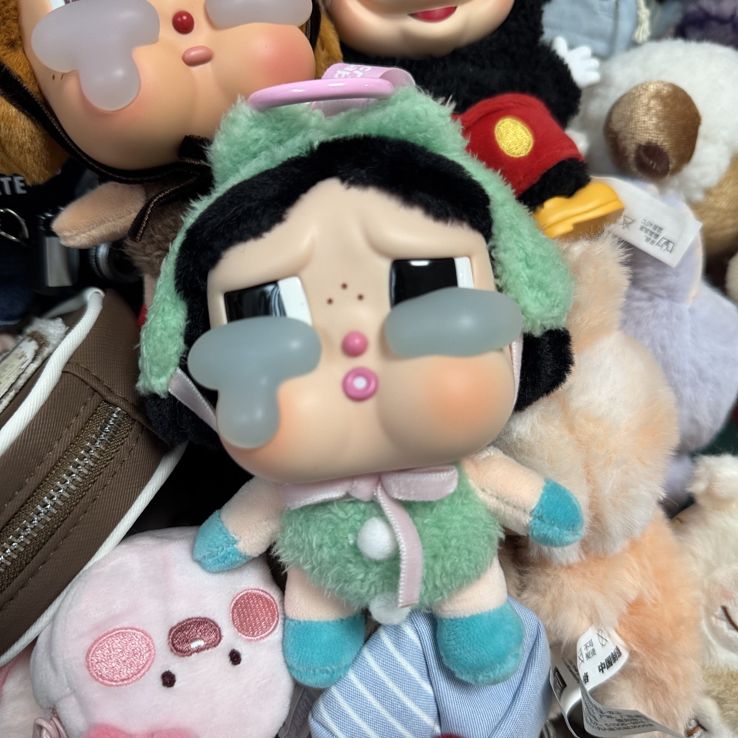 Pop Mart Crybaby Crying Again Series Plush Keyring Sealed Case (6 Blind Boxes) 착용 스타일 - 5